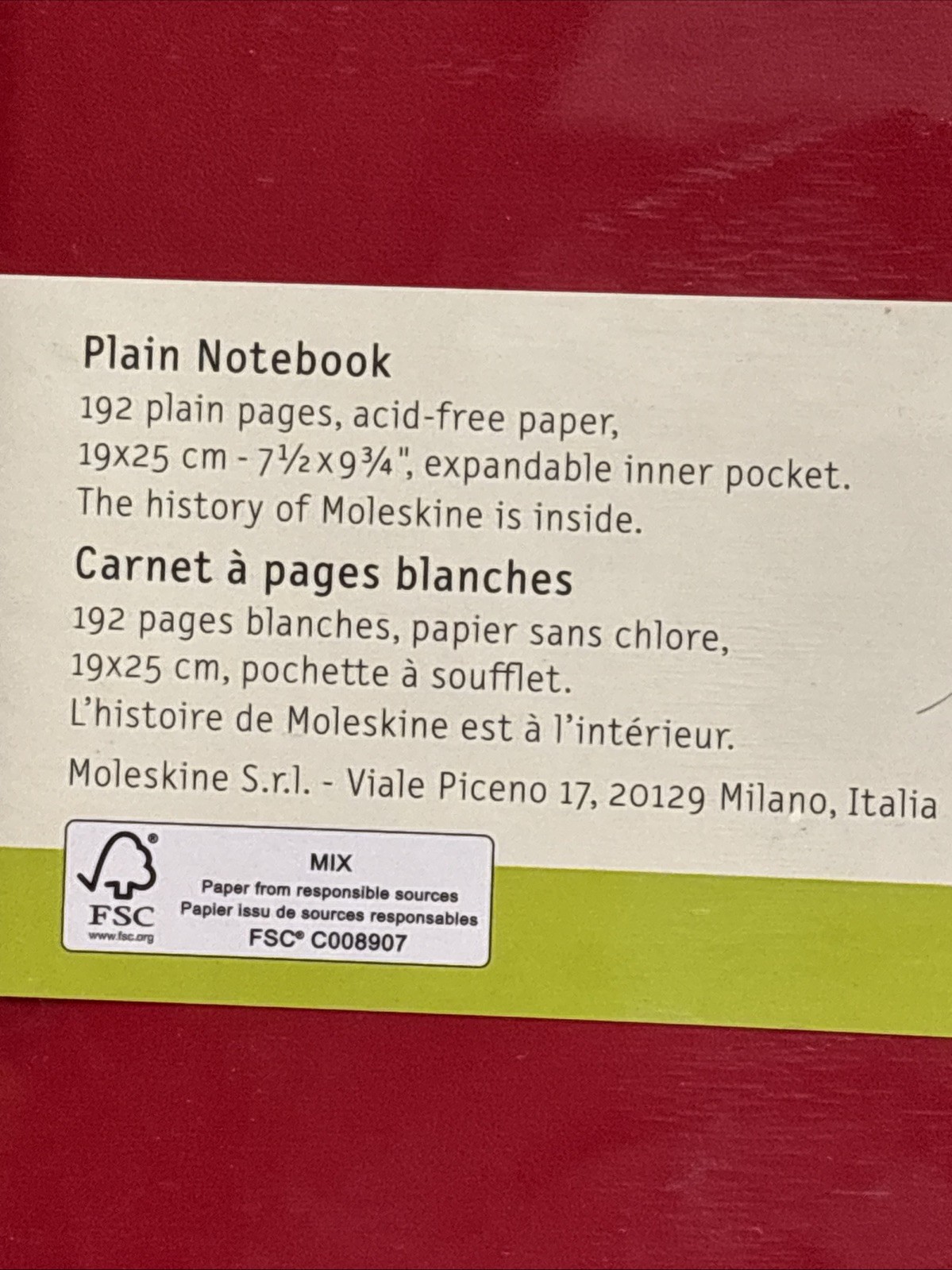 MOLESKINE CLASSIC PLAIN NOTEBOOK, EXTRA LARGE, RED HARD COVER 192 Pages