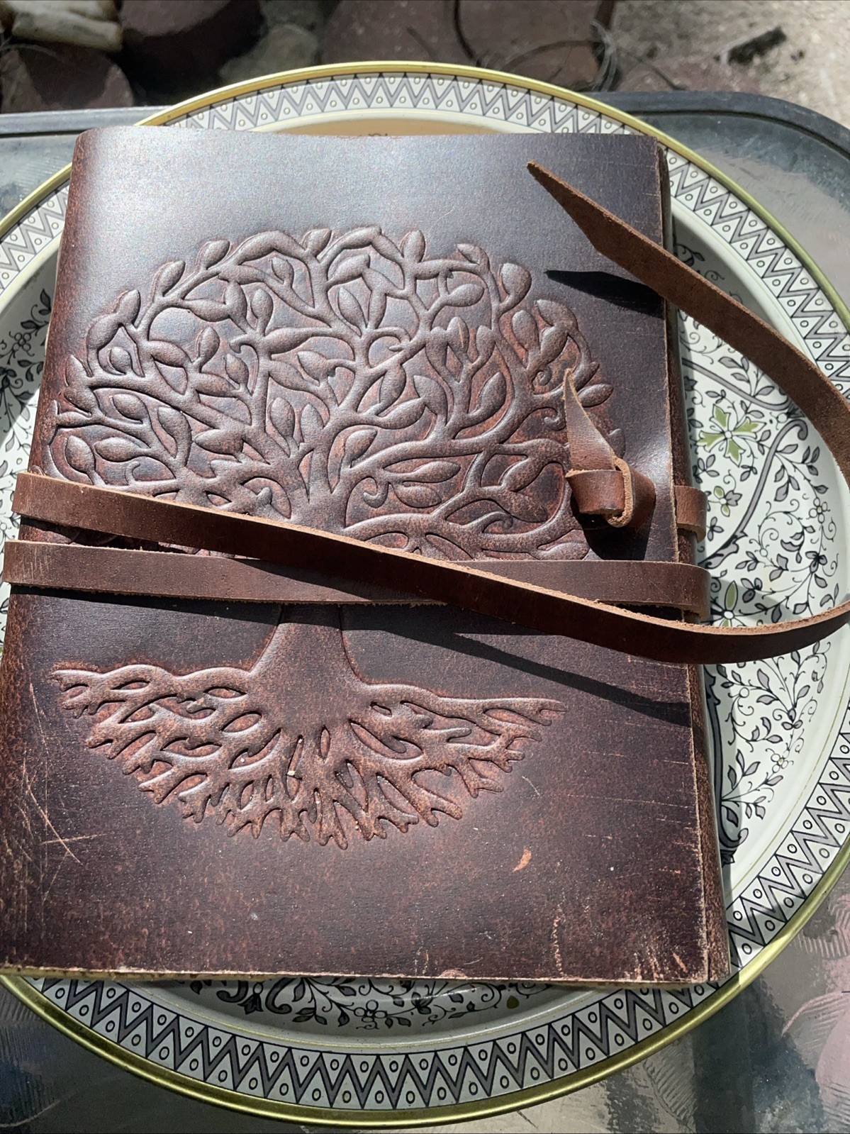 Luxeoria Leather Journal 8.5″ X 6.5″ X 1.5″ Vintage Brown, Vintage Paper
