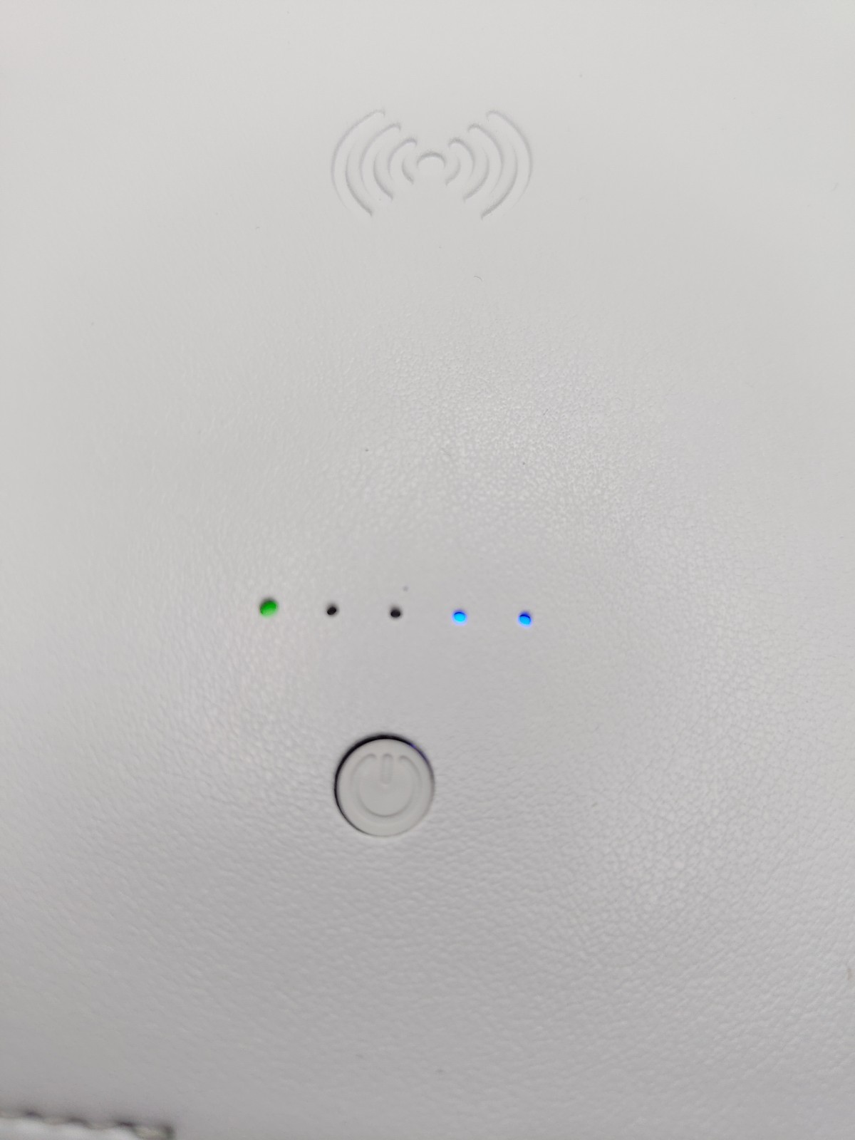 Grey TUL Charging Notebook V2 Now Open Box With Box Wireless Charging