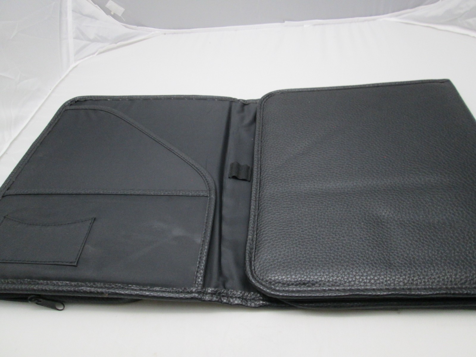 Black Tri-Fold Portfolio Organizer Planner Notepad 8.5″x11″ Legal Pad Folio