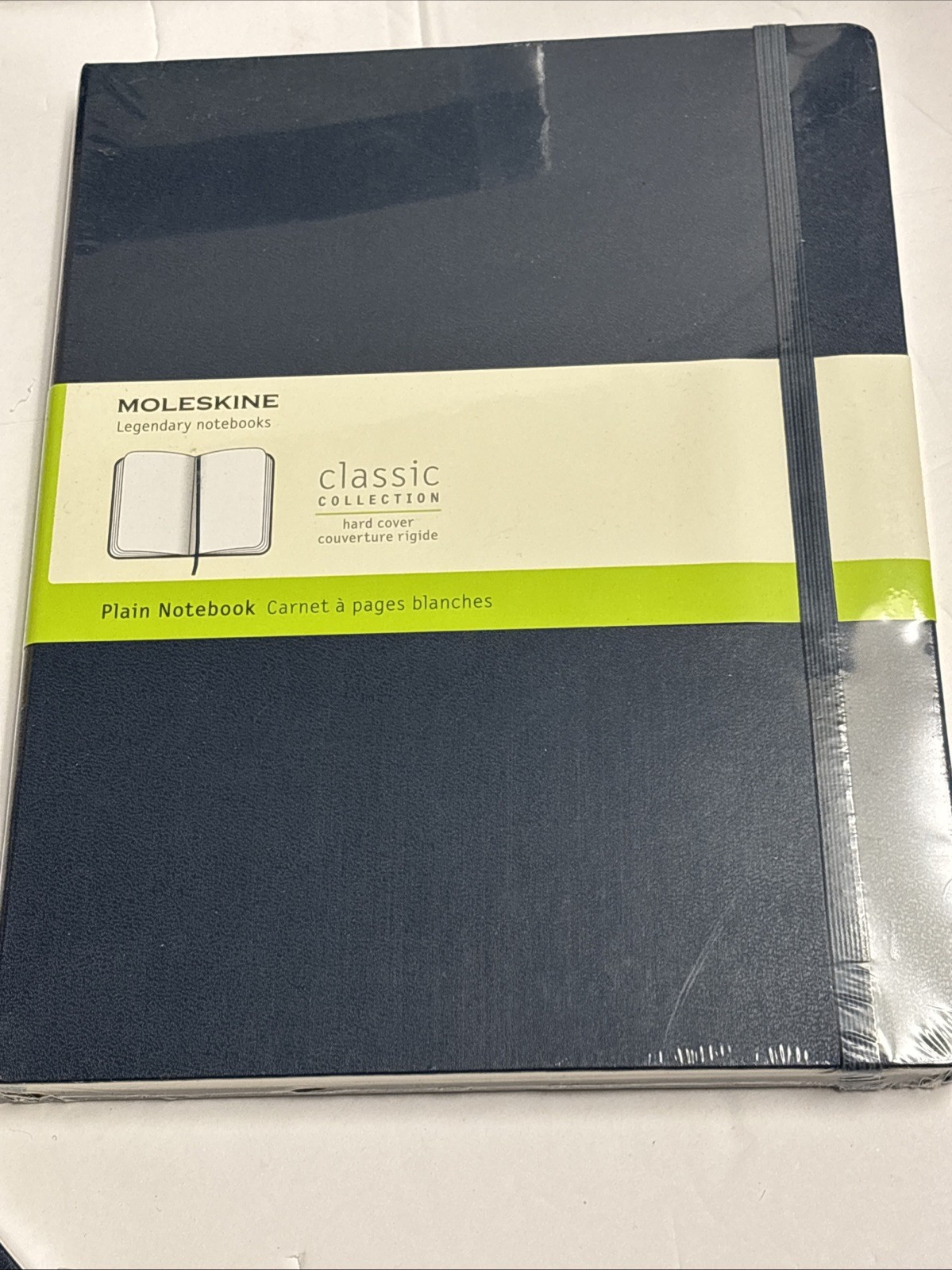 MOLESKINE CLASSIC PLAIN NOTEBOOK, EXTRA LARGE, NAVY BLUE HARD COVER 192 Pages