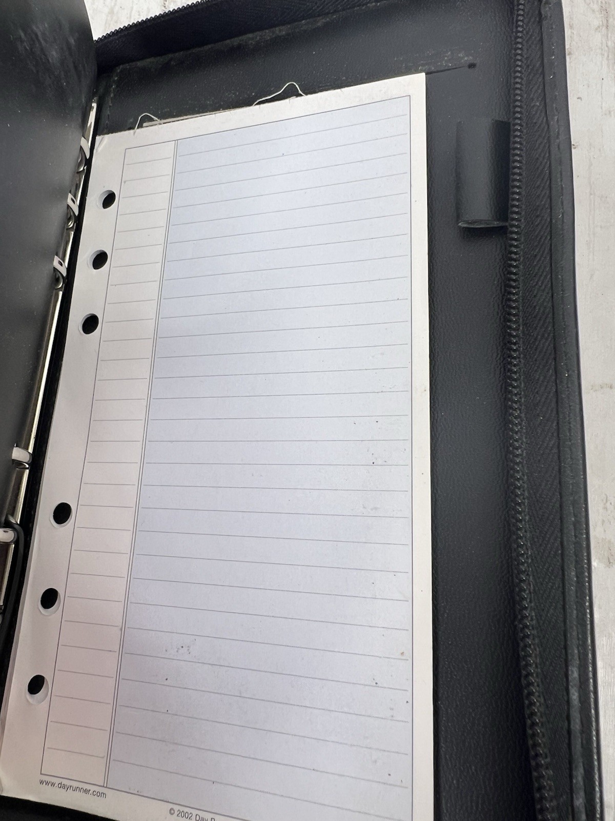 DayRunner 5×7 Spiral Planner Black Personal Organizer 2260-32 + Extra Notes