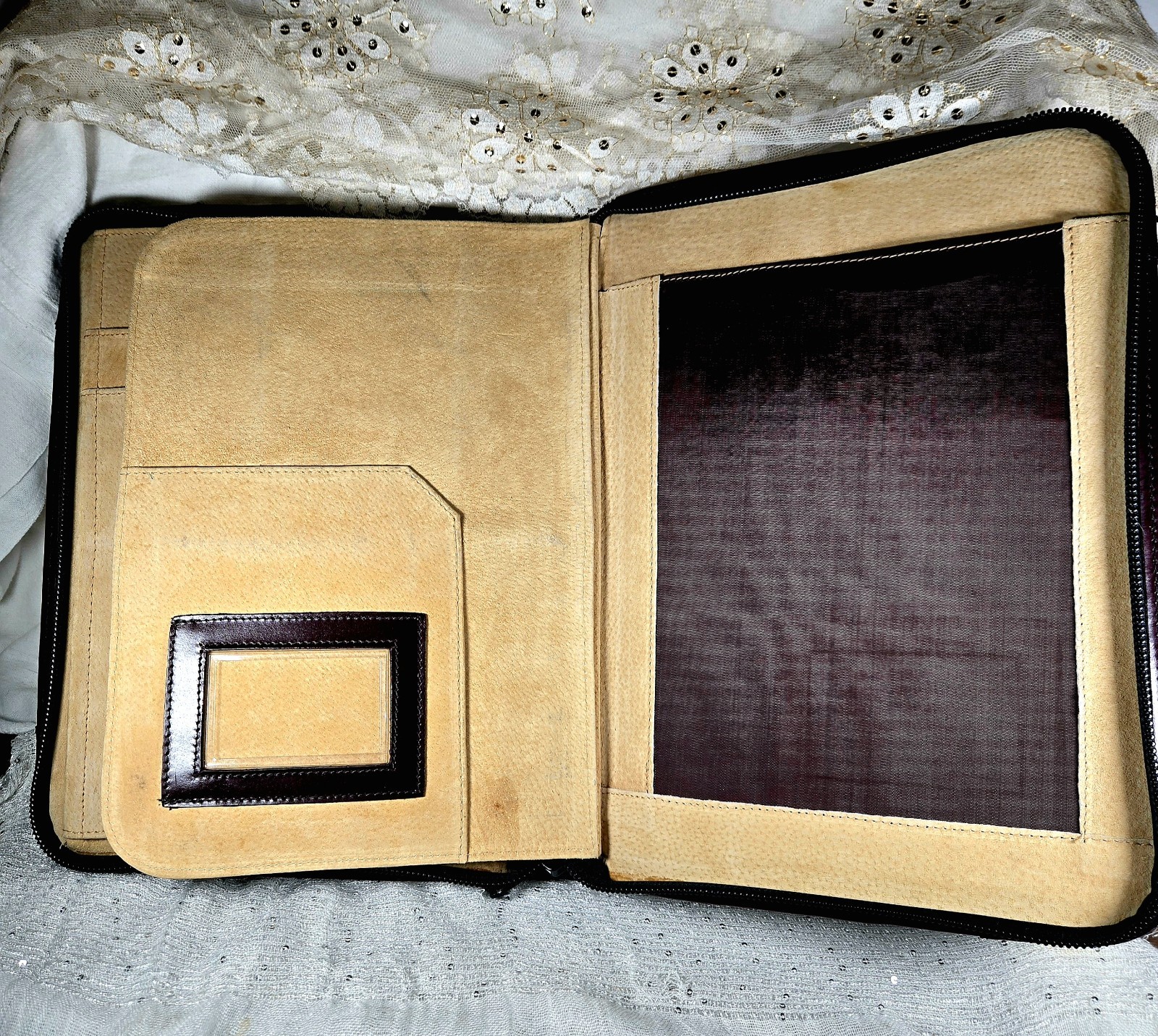 VTG Burgundy Genuine Top Grain Leather Portfolio Organizer Binder 14×10.5″ YKK Z