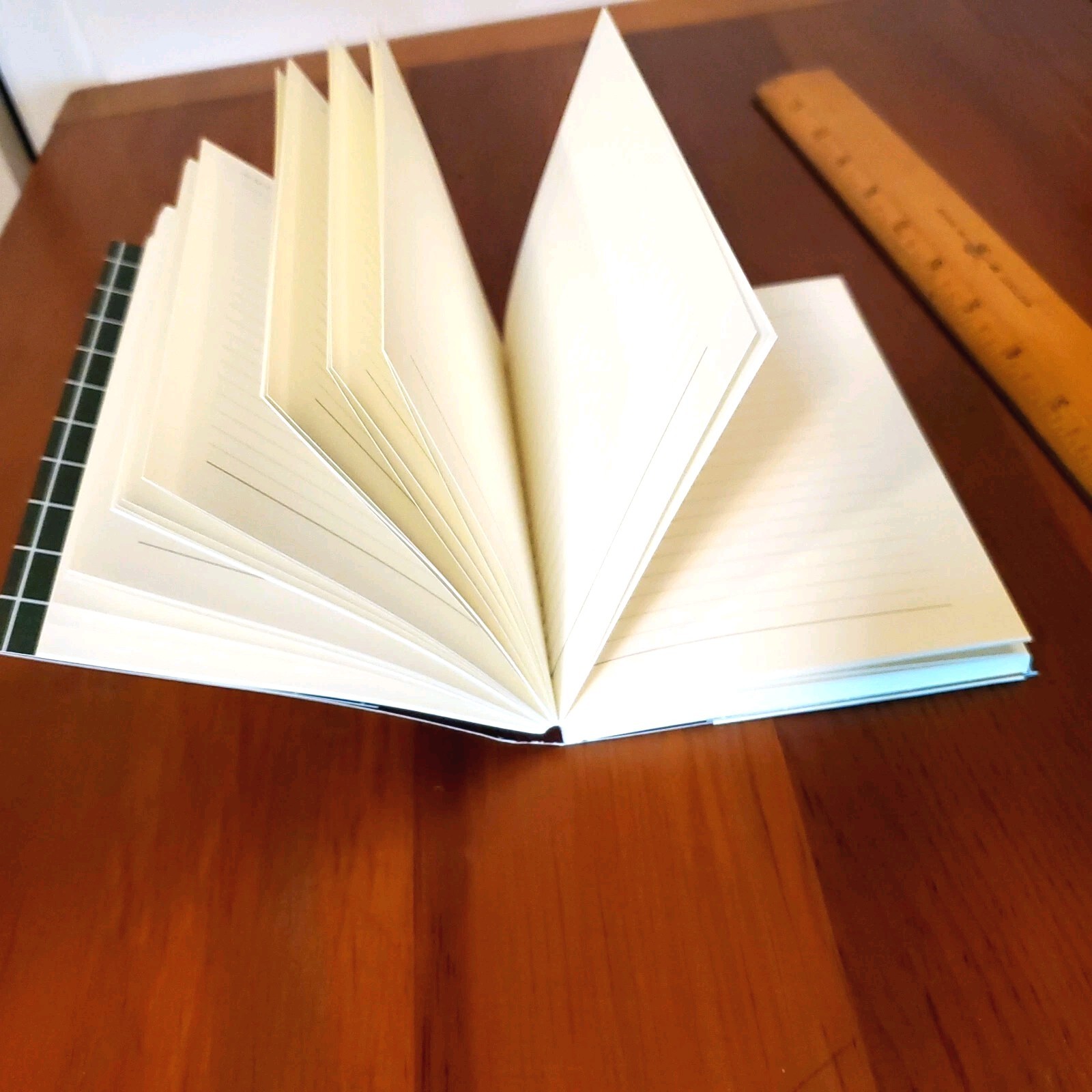 Notem Uma Lay Flat Green Plain Ruled A6 Flexi Notebook 160pg Journal Waterproof