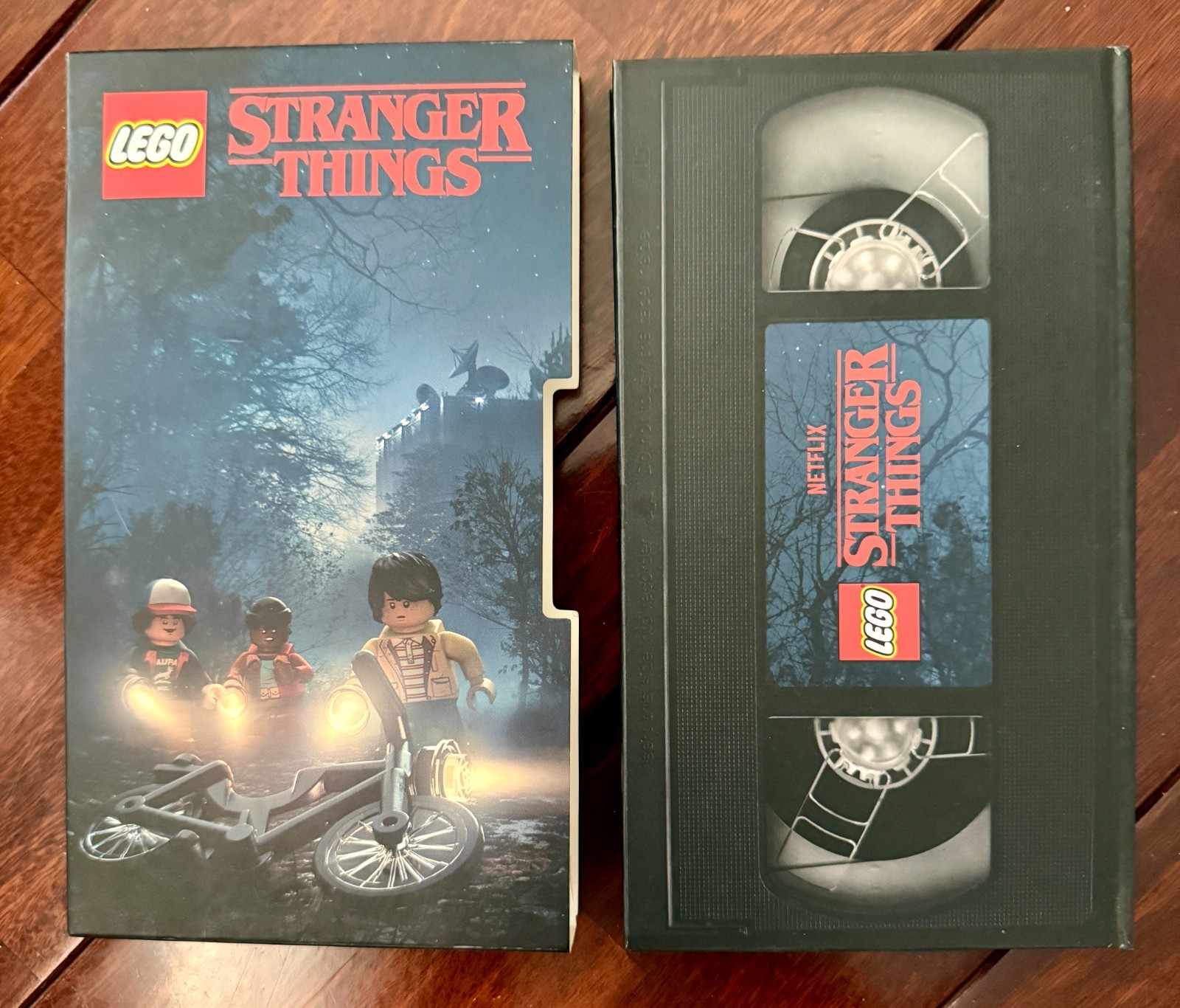 LEGO Stranger Things Notebook Sketch Book 5005933 VHS Design VIP Limited Edition