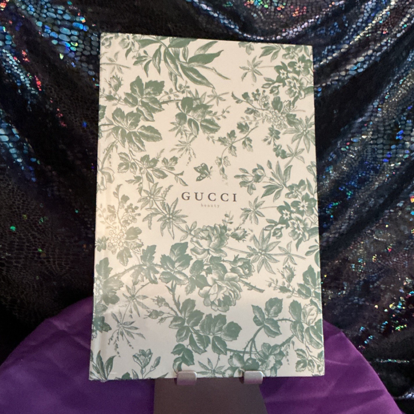 Gucci Beauty Floral Green and White Blanket Notebook Sealed