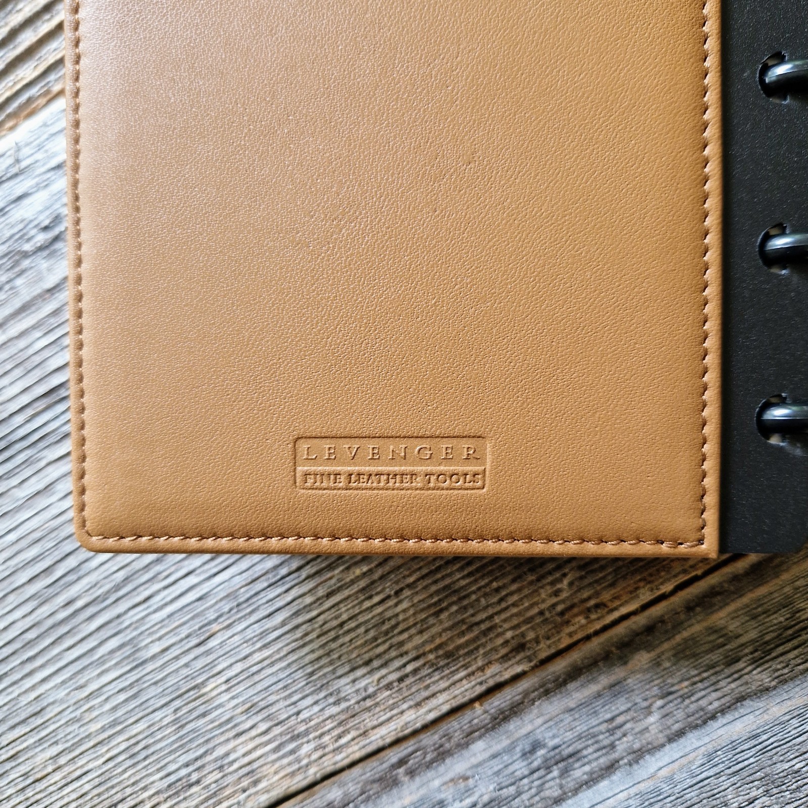Levenger Circa 5-Disc Saddle Brown Leather Organizer | Discontinued (Rare)