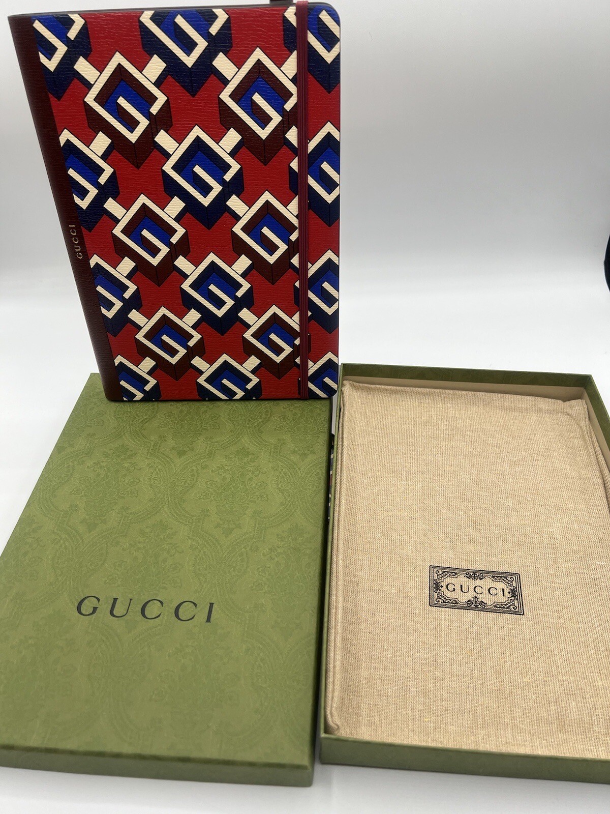 New Large Gucci Paper Notebook Journal w/Dust bag & Gift Box Limited Edition
