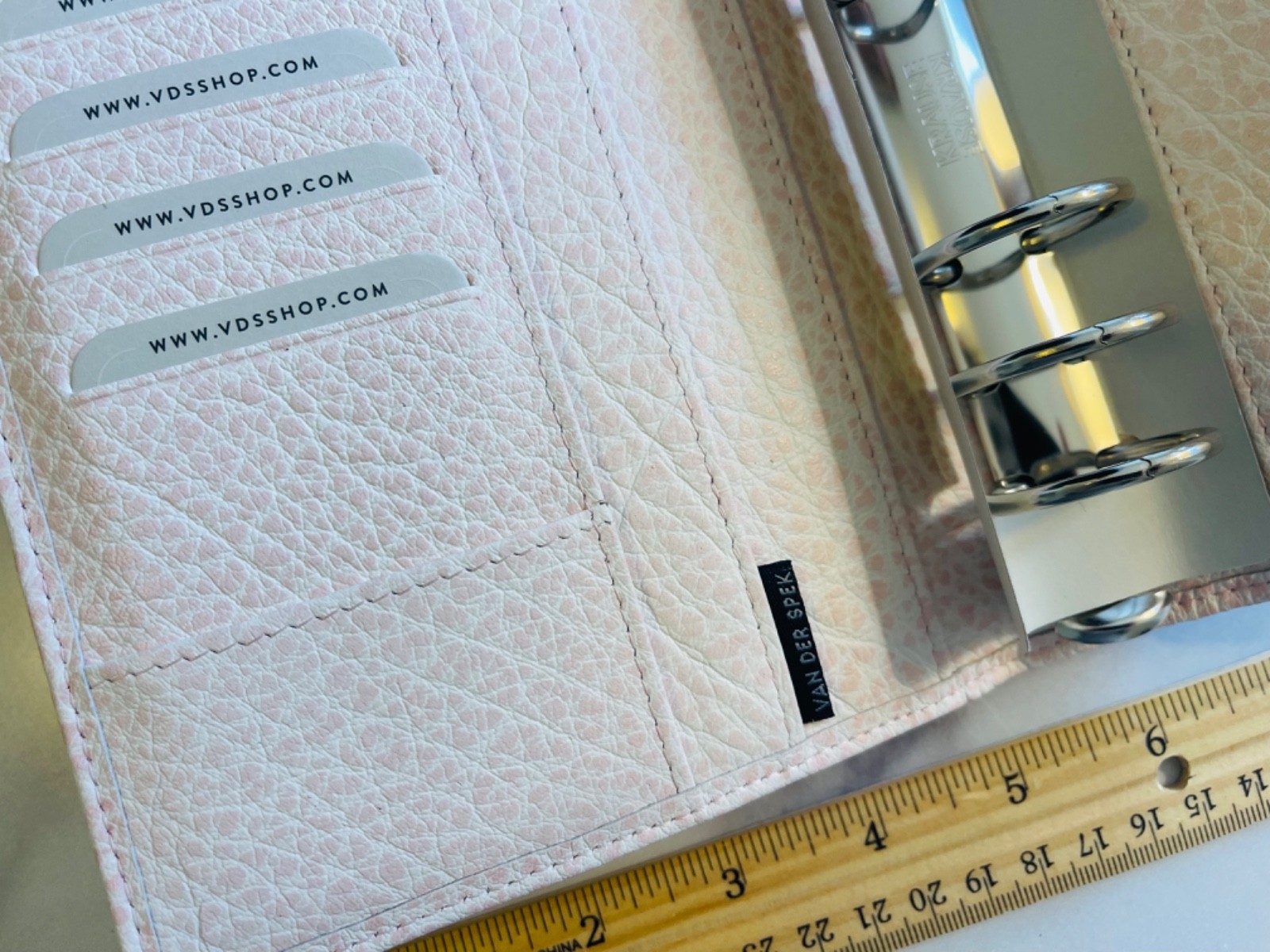 Van Der Spek TM Standard 30mm ring Leather planner -RARE TM Rose-New in box (A6)