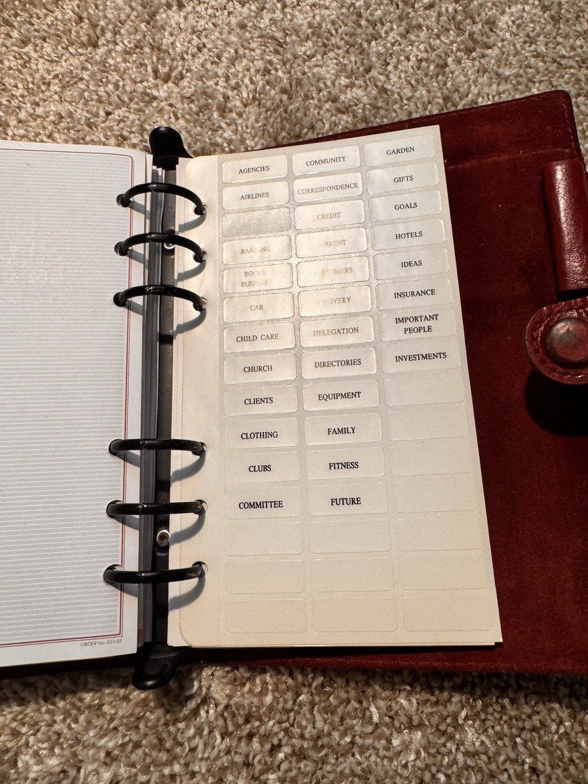 Vtg Day Runner Red Genuine Leather Planner 6-Ring Binder Compact Organizer + Tab