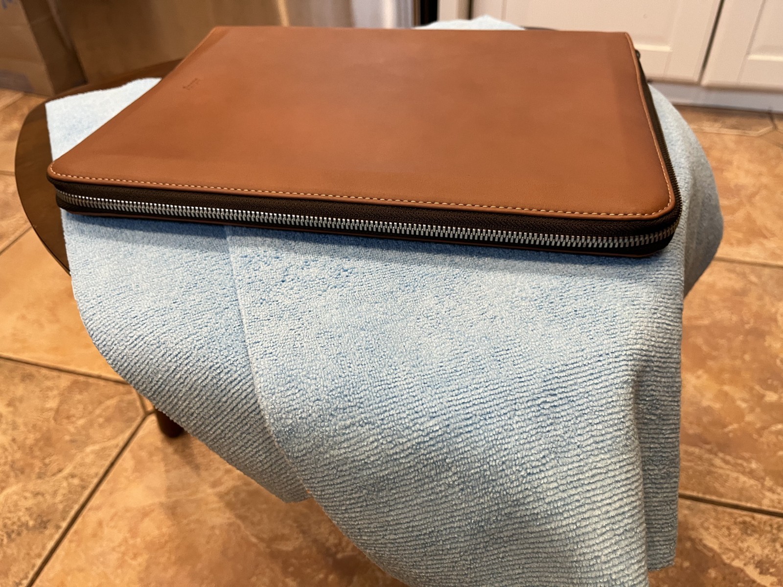 Bellroy A4 Work Folio premium Caramel leather (EWFB-Caramel) – Near Mint
