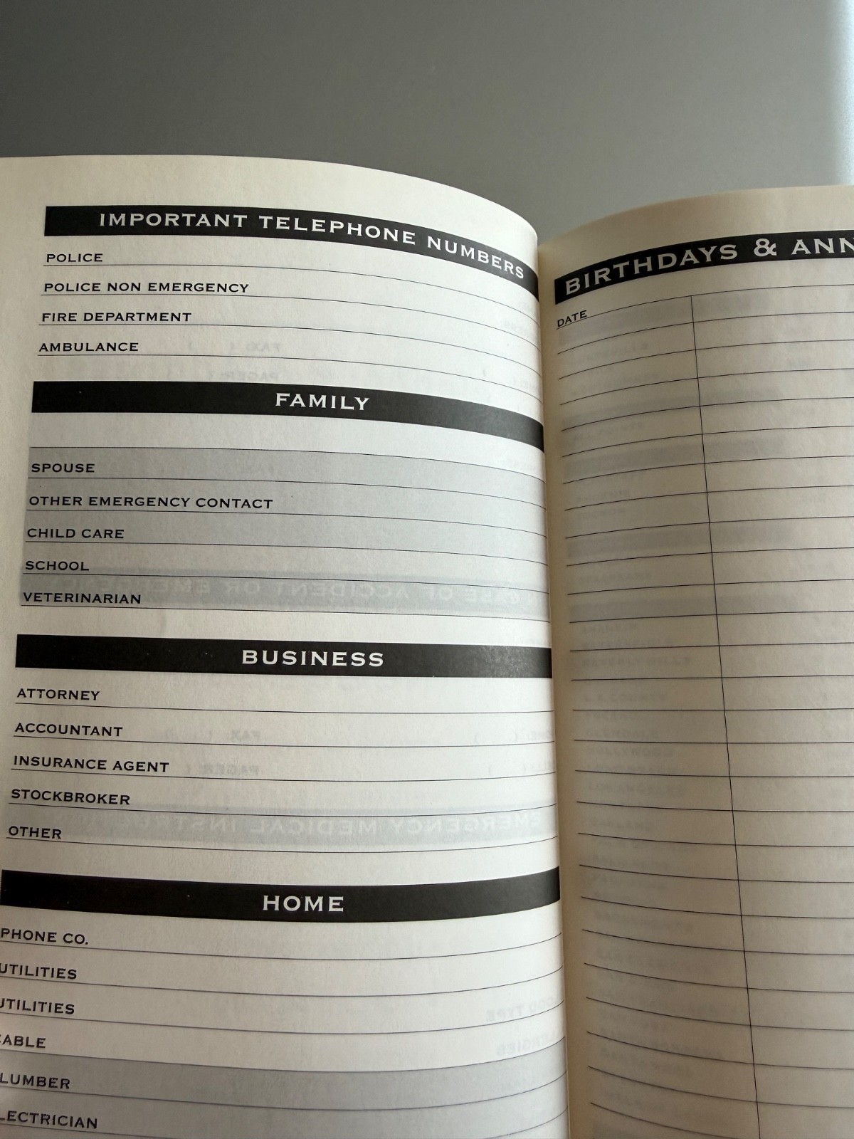 Vinyl Cover Telephone Address Book with Alphabetical Tabs 624 Entries 5×8 Inches