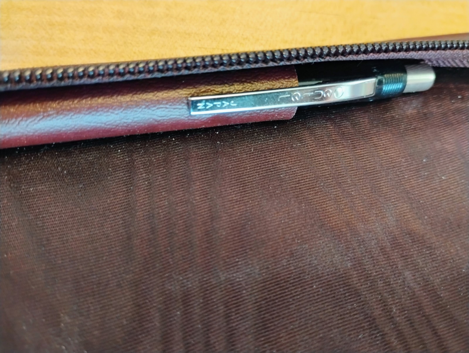 Time System A5 Leather Binder zip closure Pentel P225 Pencil CLEAN 1994 Planner
