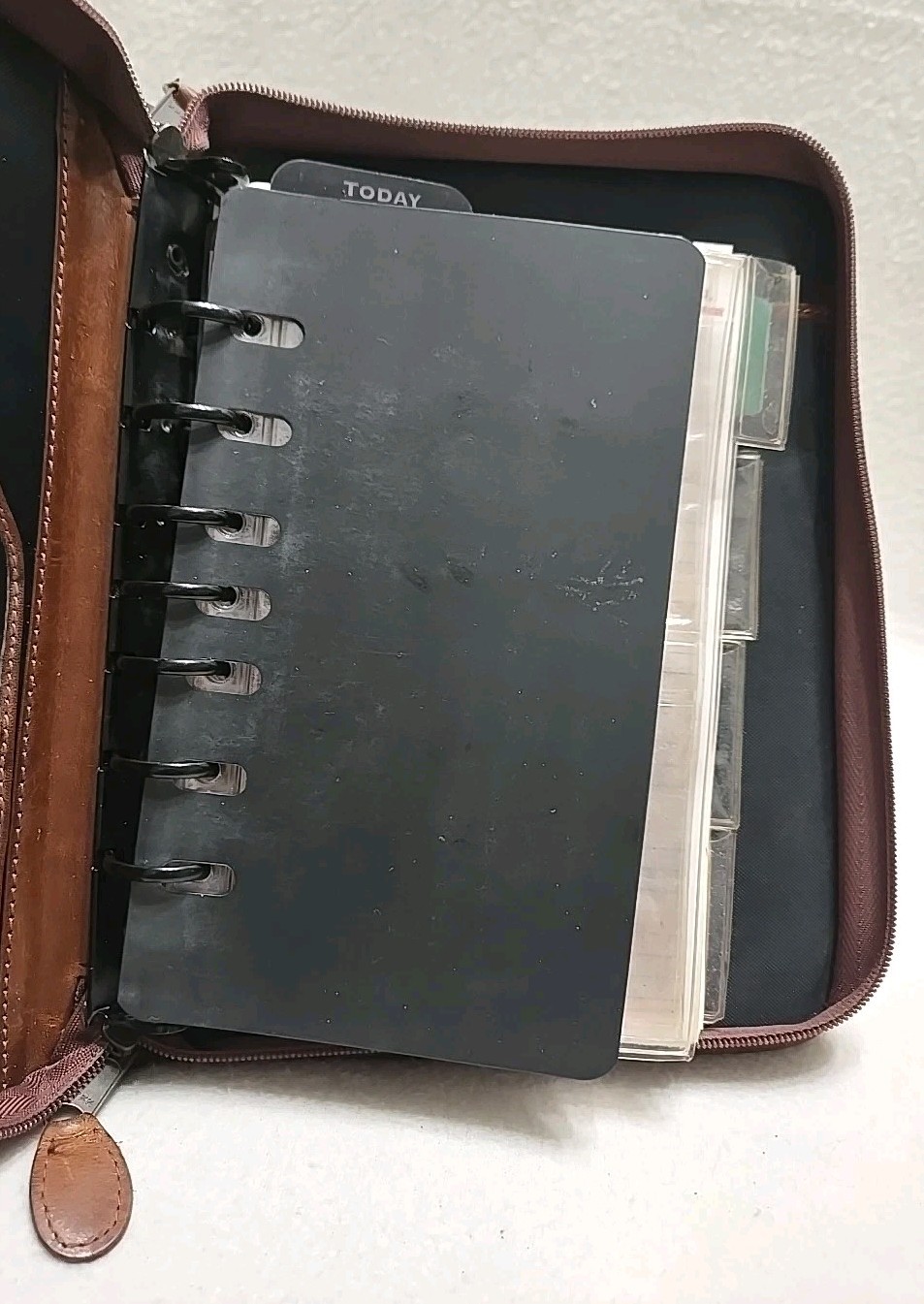 Vintage Day-Timer Tan Leather Planner 7 Ring Agenda Planner Zip Around