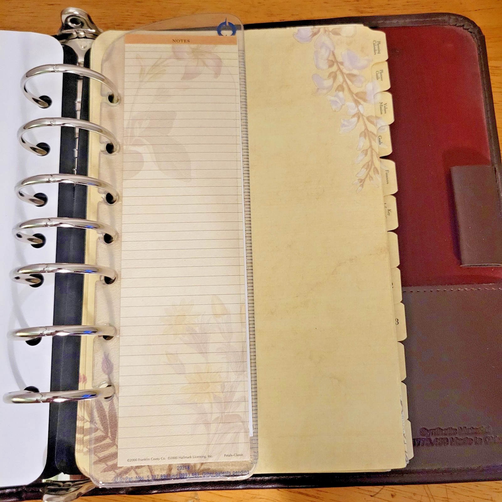 Brown Franklin Planner Classic Size 8″x9″ Open Vinyl 7 Ring Planner