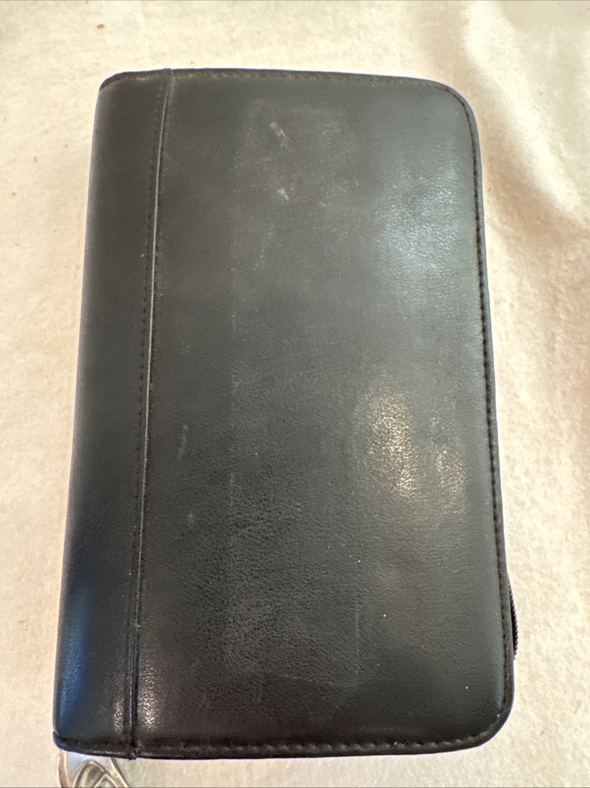 Black Soft Leather Day Timer 6 Ring Planner Zip Around Inserts & Fire Hat Pull