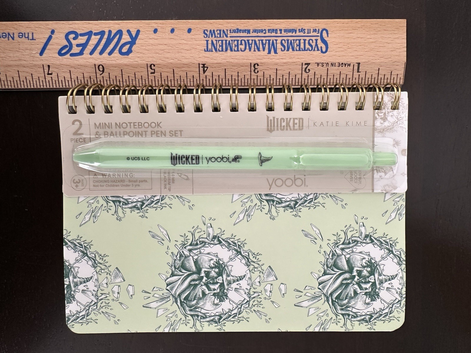 Wicked Paper Lot Yoobi Glinda Elphaba New Target Notebooks Pen Sealed Pink Green
