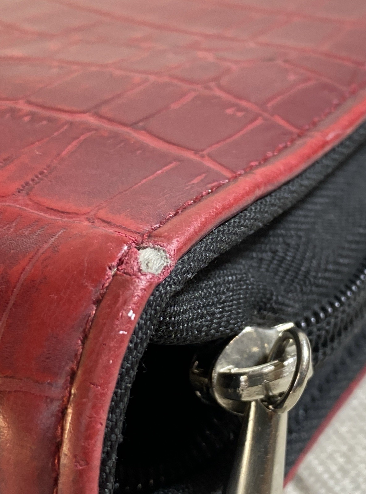 Day Runner Burgundy/Red Faux Croc Zip Planner Binder Organizer Wallet 6 Ring Vtg