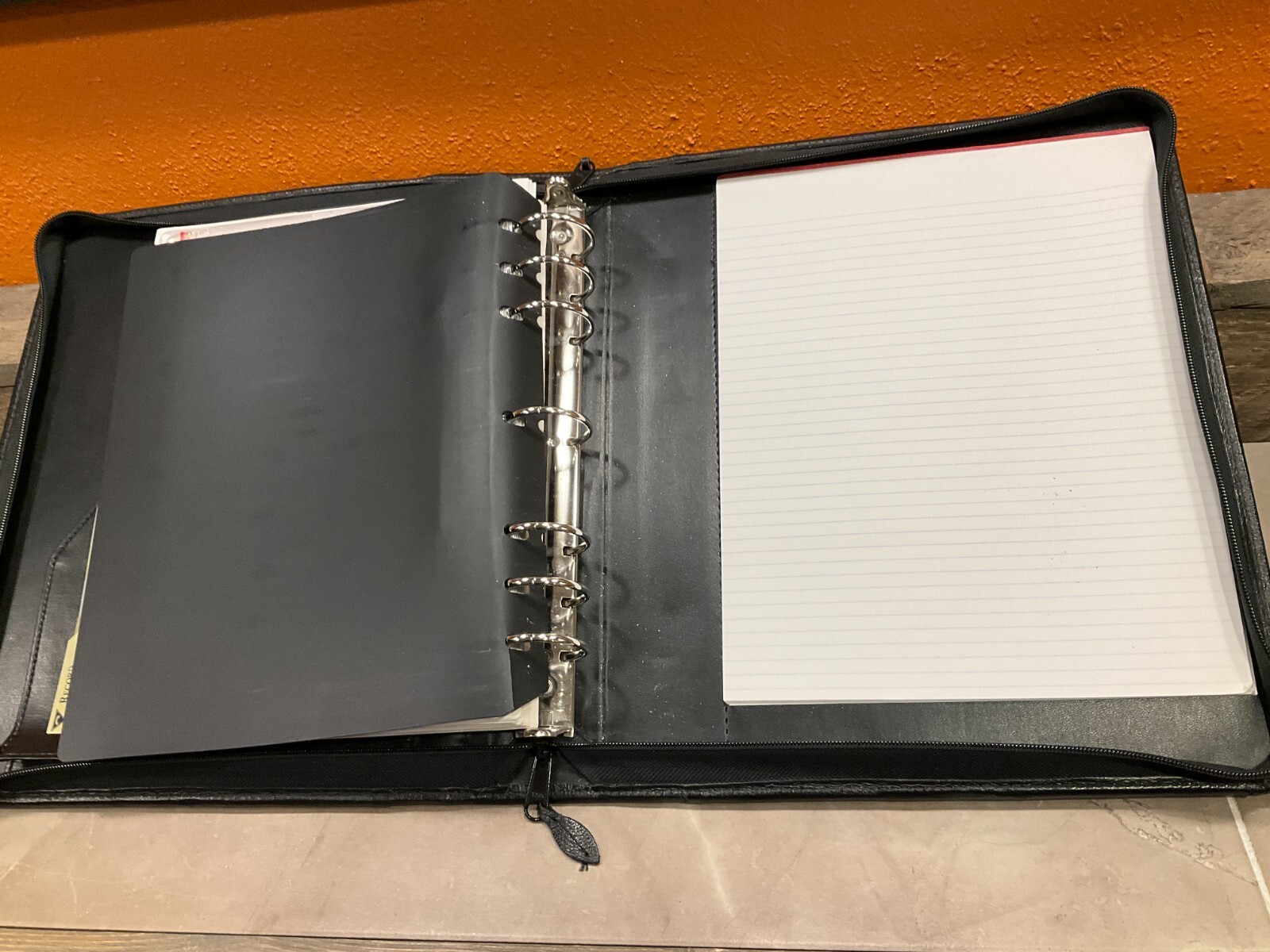 Vintage Day Runner Pro Business System Inserts Black Leather 7 Ring Handles