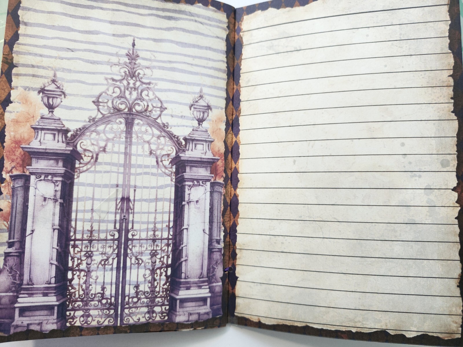 Junk Journal Booklet “VINTAGE HALLOWEEN” HANDMADE Cards, Pockets, LG 9X6 40PGS