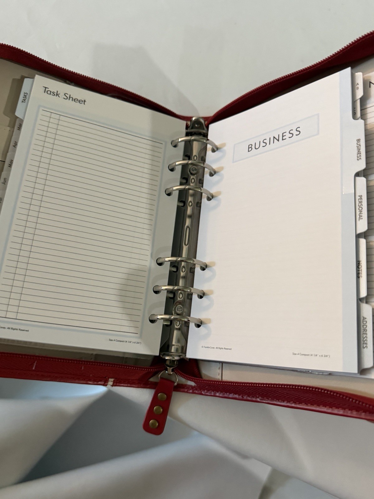 Franklin Covey Classic Zipper Planner Ring Binder Red White 6 Rings 4.25 X 6.75”