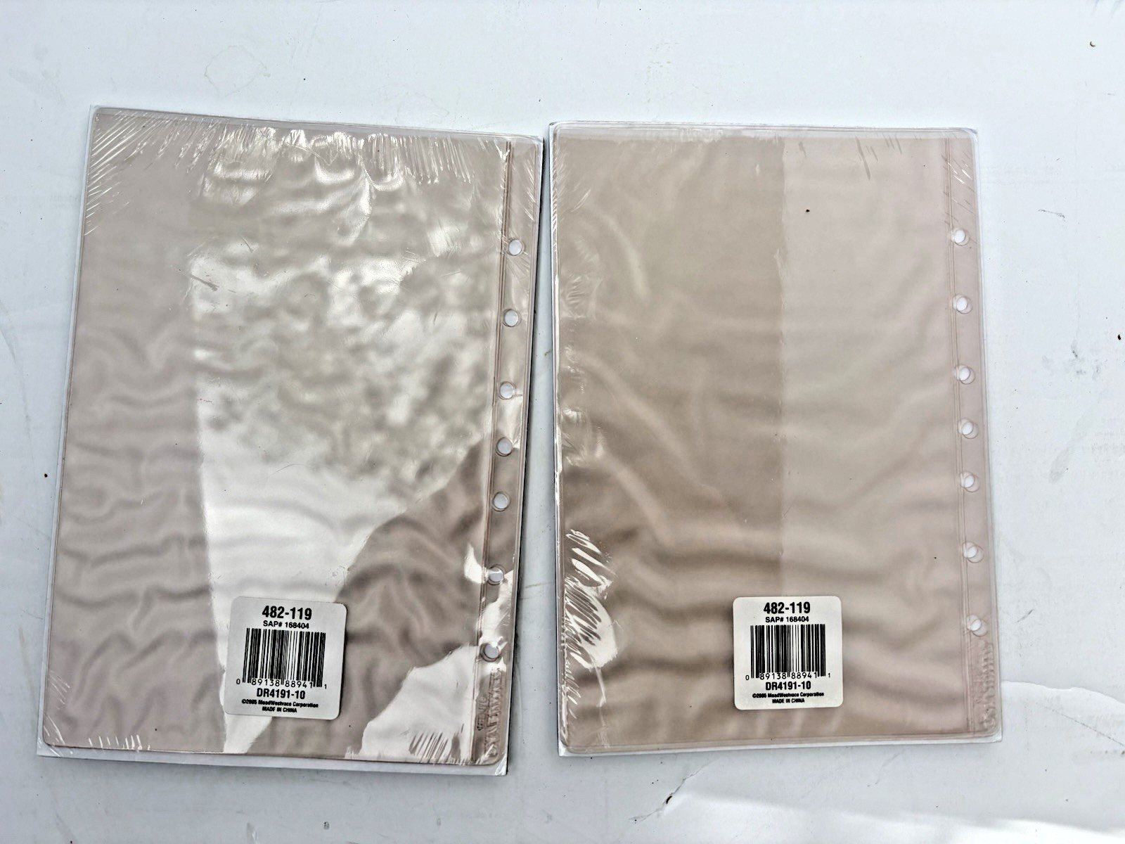 Day Runner Sheet Protector 5½” × 8½” (2 Per Pack) #482-119- 2 Sets 3 & 7 ring