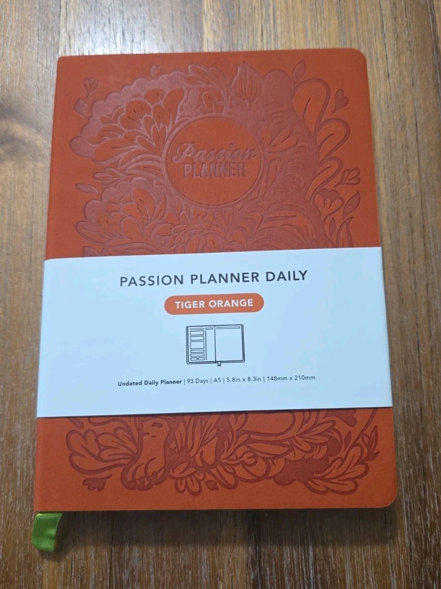 Passion Planner Daily Tiger Orange Daily 93 Days – New In Package
