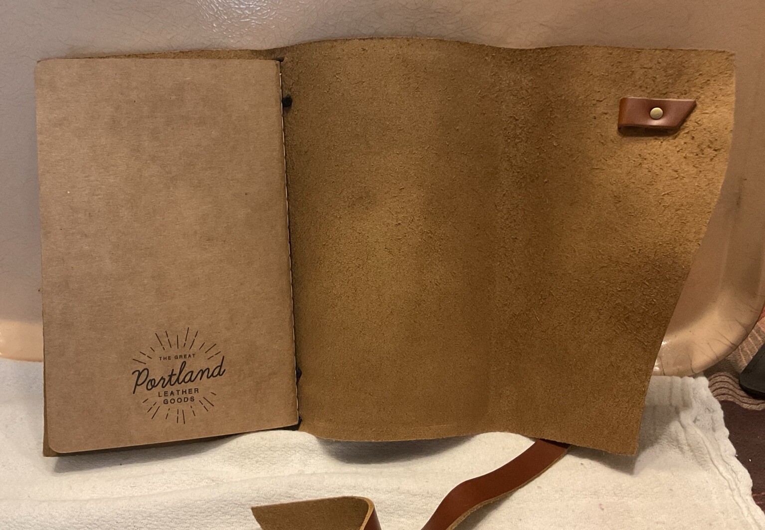 New Portland Leather Goods Large Wrap Journal Madrone Smooth Leather 5.5” X 9”