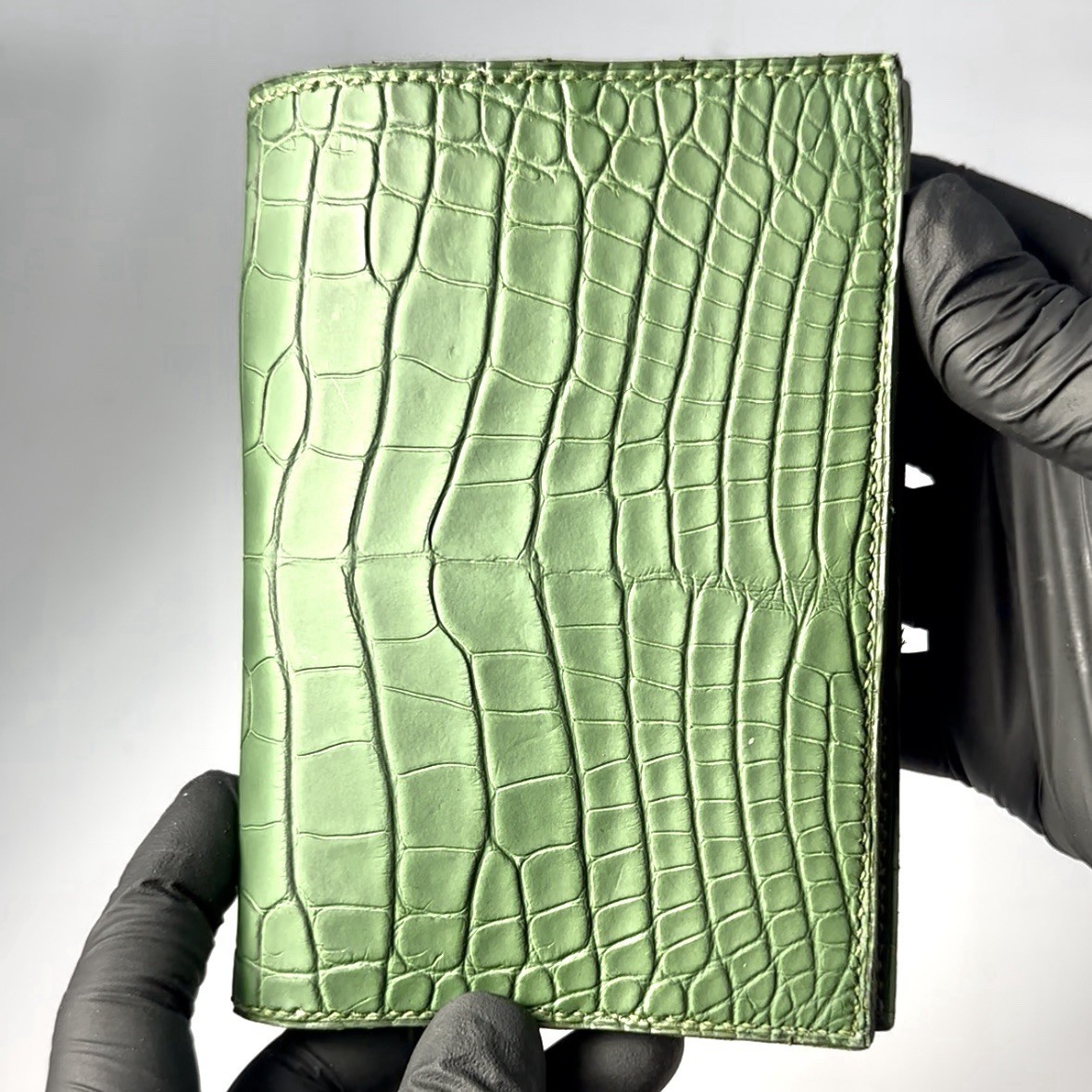 Green Alligator a6 notebook coverwallet