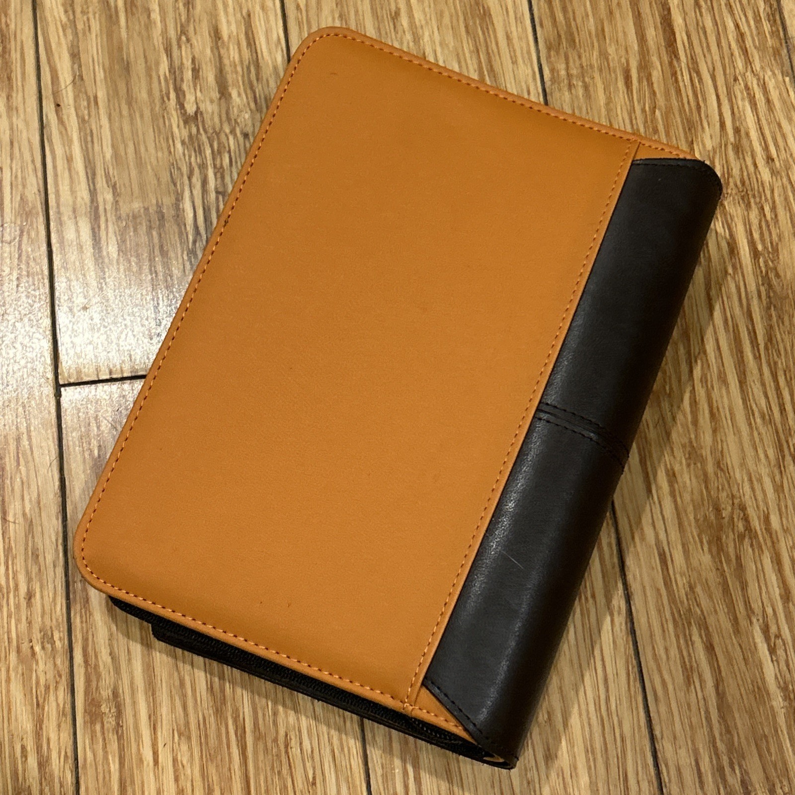 Franklin Covey Planner Brown & Orange 6 Ring Zipper 365 Planner Career Academic
