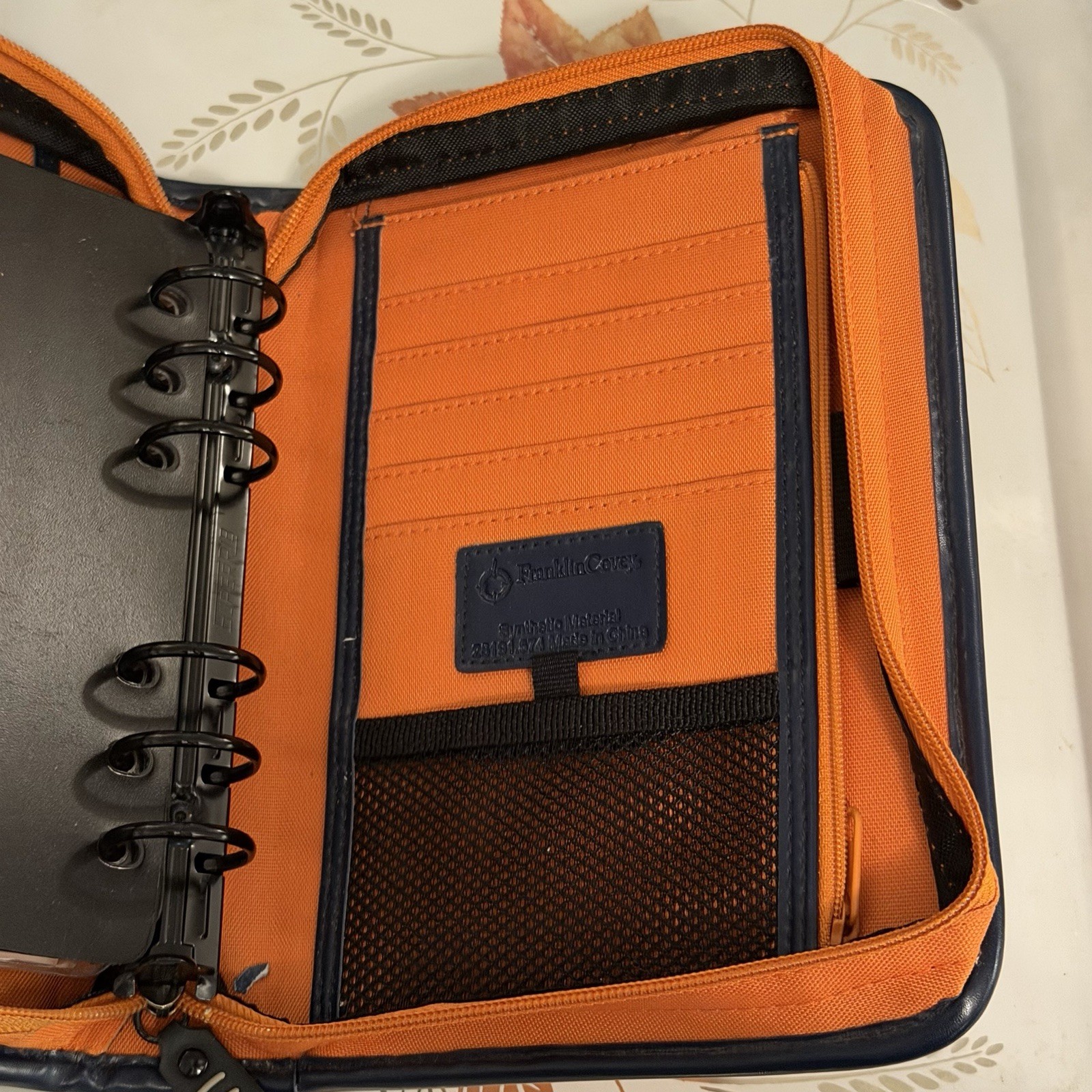 Franklin Covey Orange Sport Nylon Binder Compact 6-Ring Holds Pages 8.5” x 6.5”