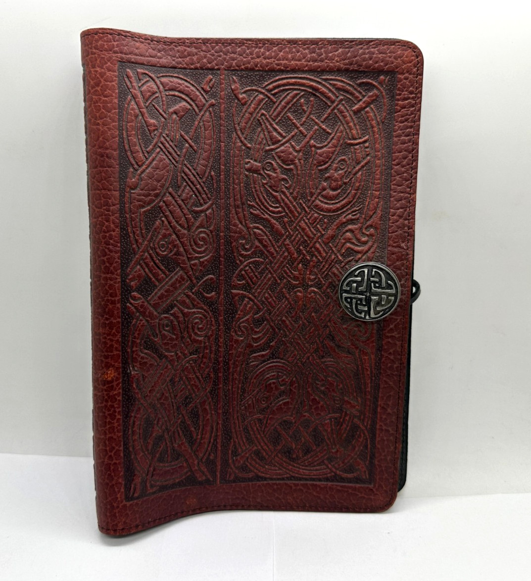 Oberon Design Genuine Leather Journal Cover Irish Celtic Pewter Button (READ)