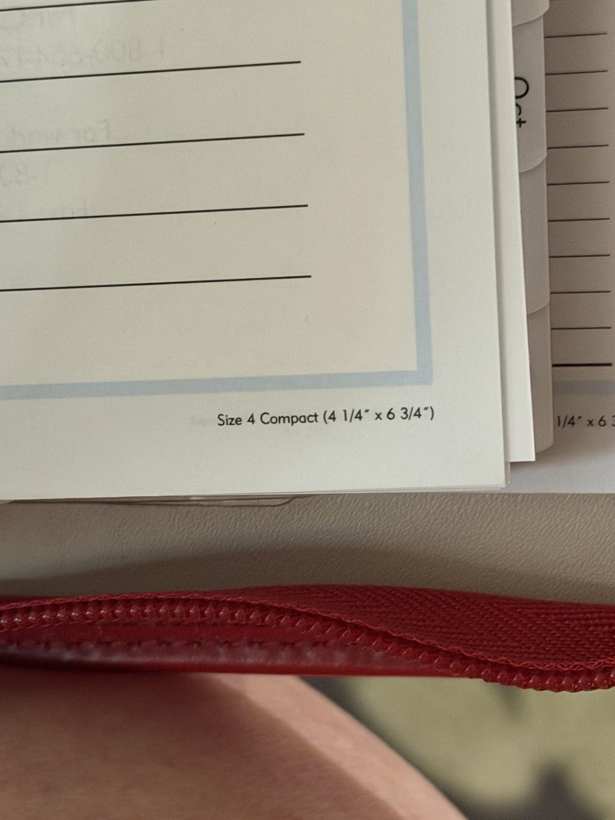 Franklin Covey Classic Zipper Planner Ring Binder Red White 6 Rings 4.25 X 6.75”