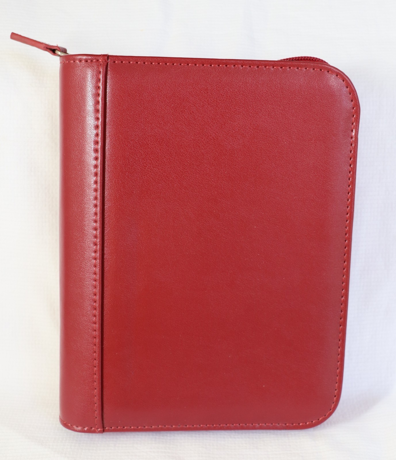 Franklin Covey Classic Red Soft Leather Zip Around Ring Binder Planner 8.5″ NEW