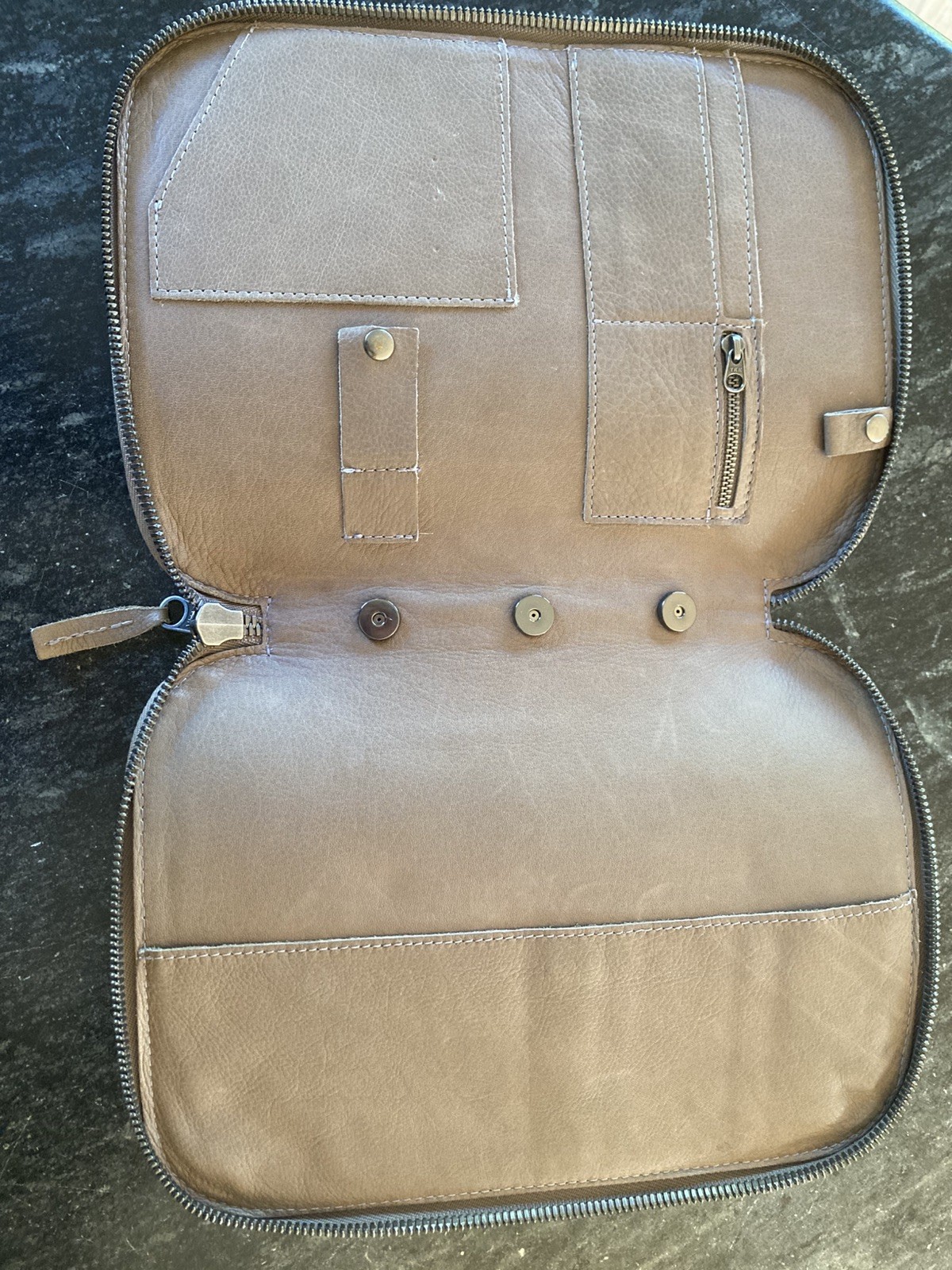 This Is Ground Mod Tablet Leather Portfolio Organizer Case French Grey Taupe