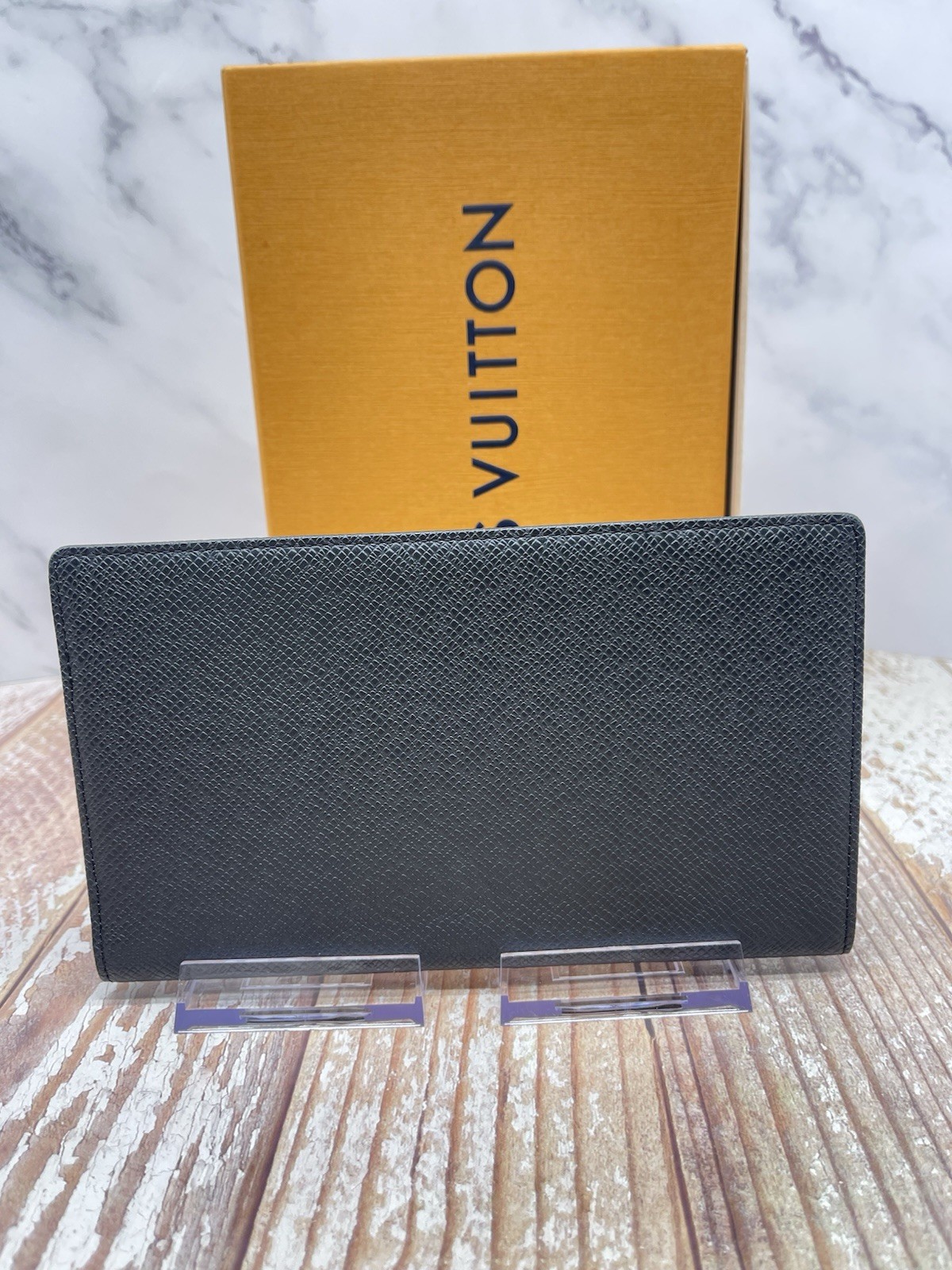 Louis Vuitton Long Agenda Wallet Black Epi Leather Made in Paris USA Authentic