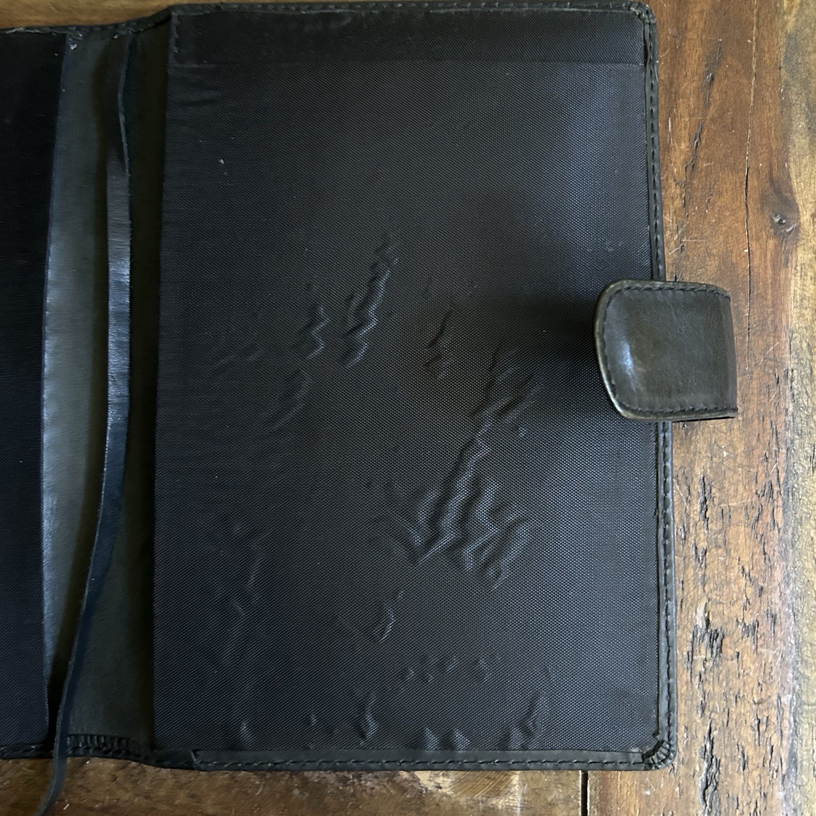 Wilsons Leather Black Planner Organizer Cover Leather Bookmark Pen Loop Vintage
