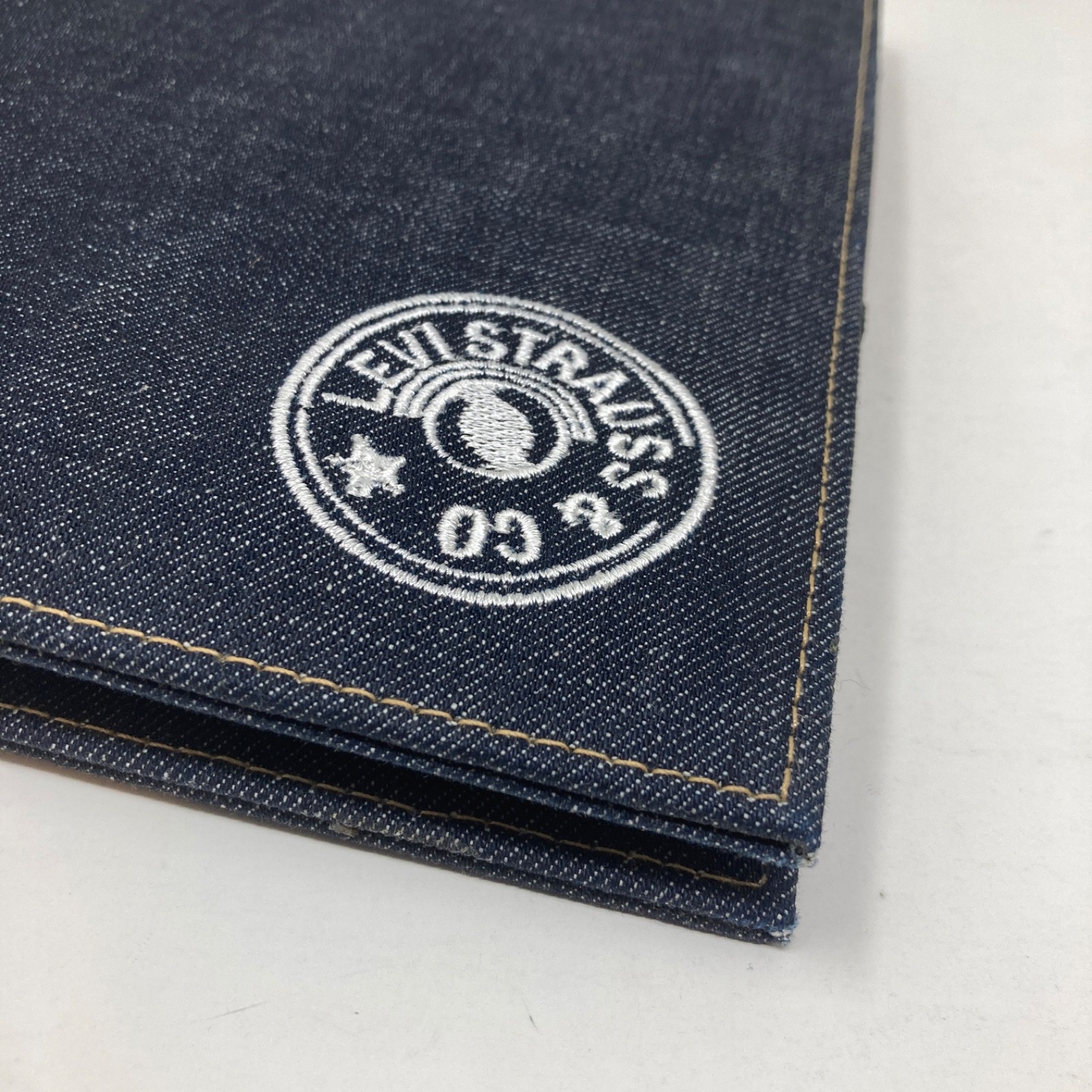 Levis Strauss & Co Denim 3-Ring Binder Employee Notebook VTG 8×10