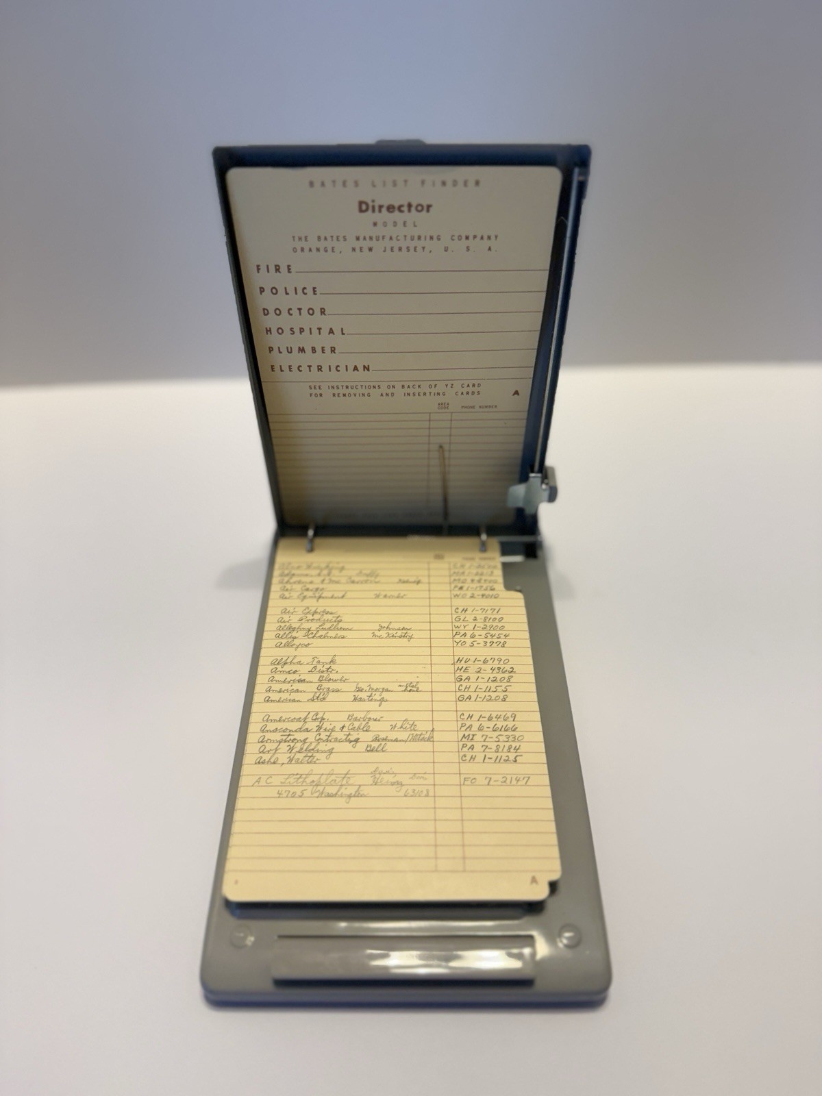 Bates List Finder Director Model Grey Metal Desktop Telephone & Address Book VTG