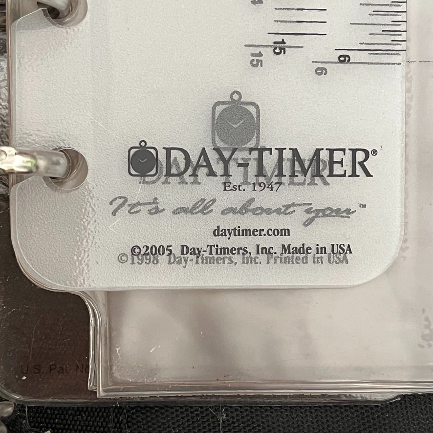 Black Genuine Leather Day-Timer Organizer 7-Ring Binder 10.5″ Zip Around Closure