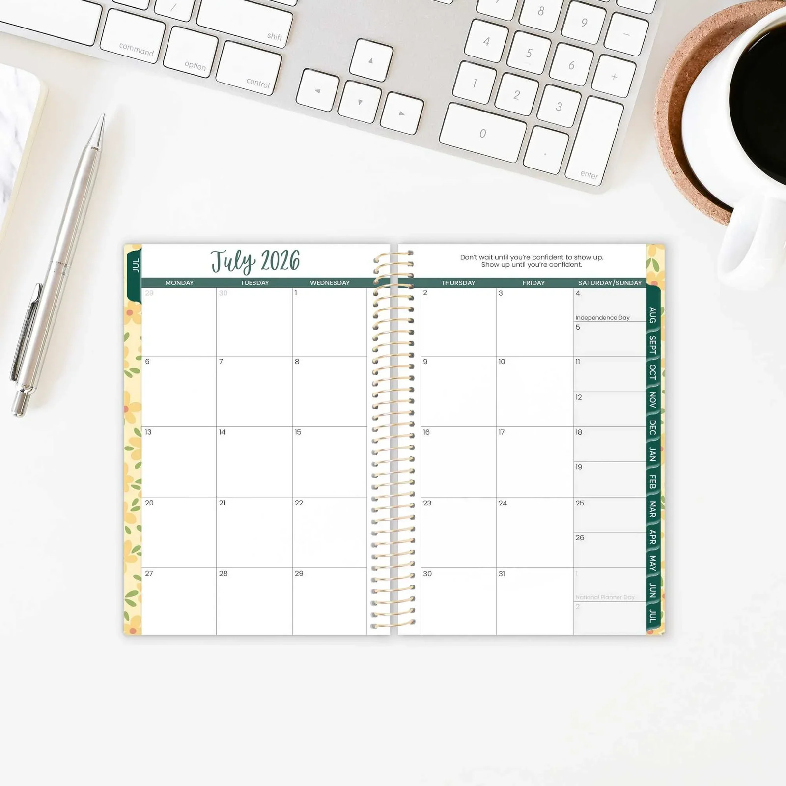 2026–27 Soft Cover Planner, 4″ x 6″ | Butter Yellow Daisies
