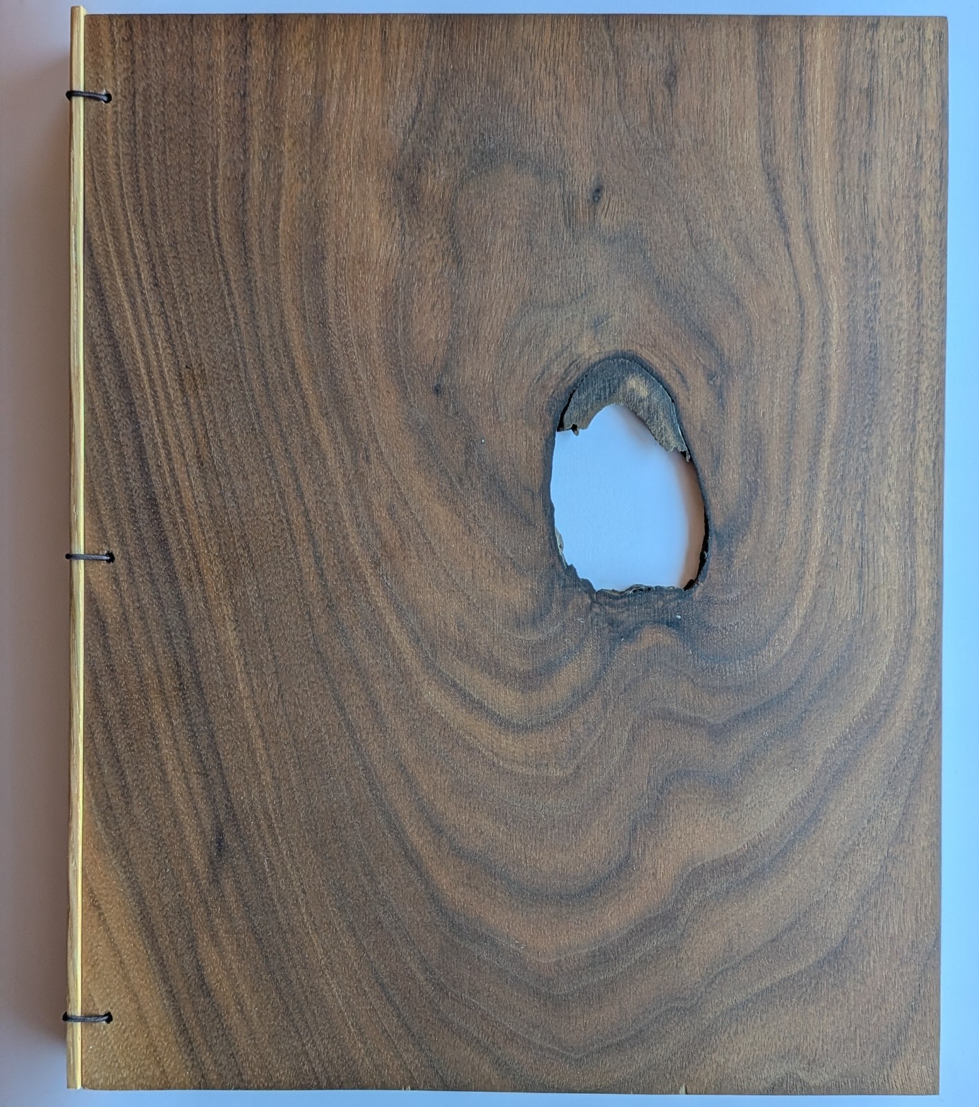 Handmade Walnut Wood Bound Blank Notebook Diary Journal 10” x 8” x 3/4″ NEW