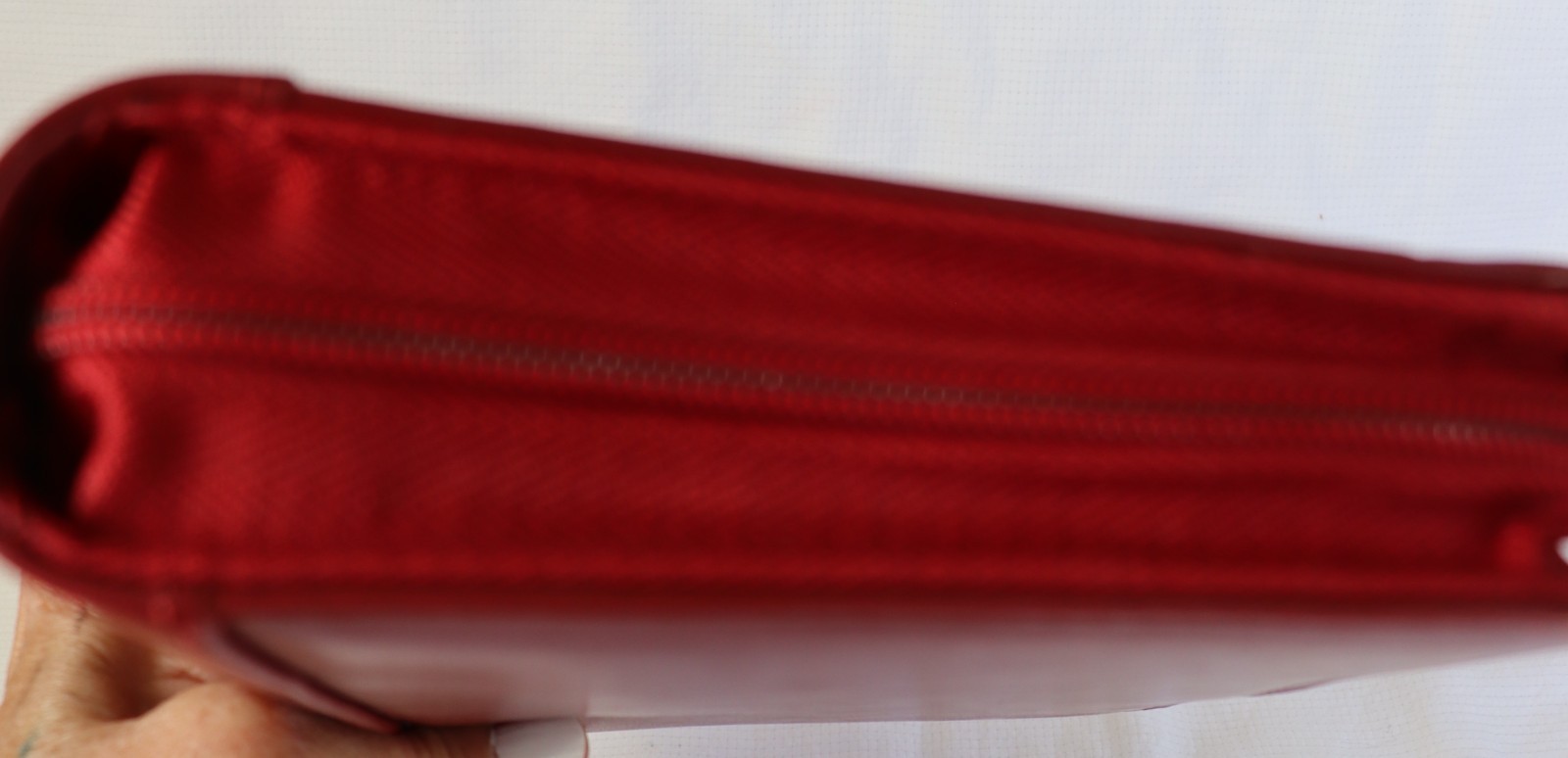 Franklin Covey Classic Red Soft Leather Zip Around Ring Binder Planner 8.5″ NEW