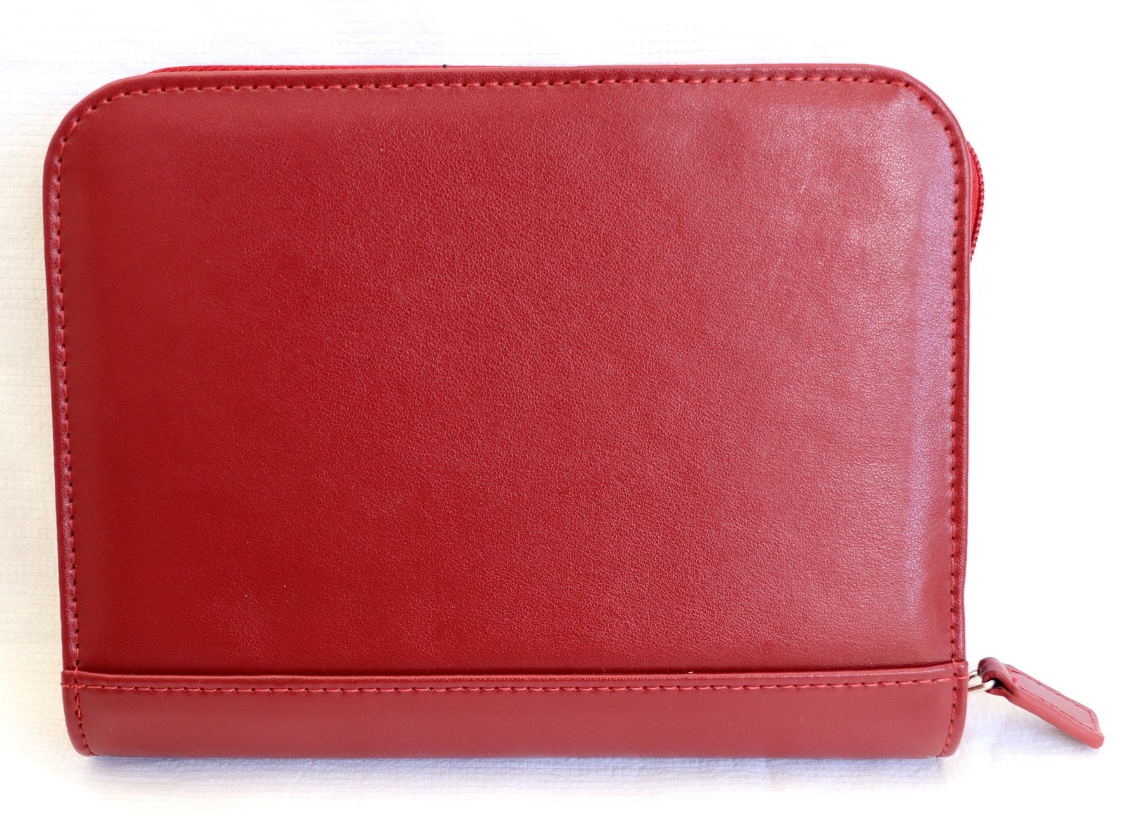 Franklin Covey Classic Red Soft Leather Zip Around Ring Binder Planner 8.5″ NEW