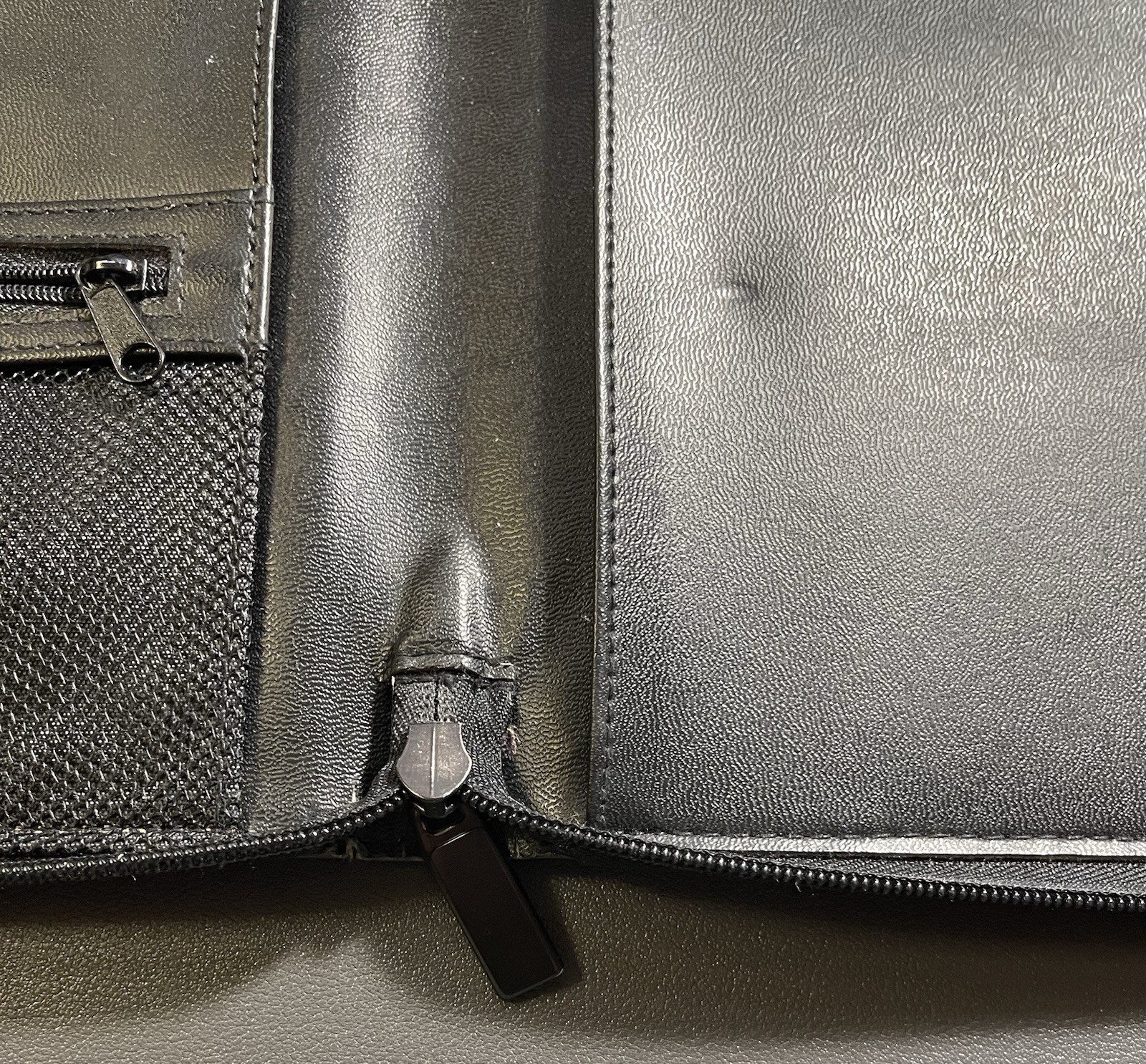 At-A-Glance Zippered Portfolio Padfolio 12″ [Undated]