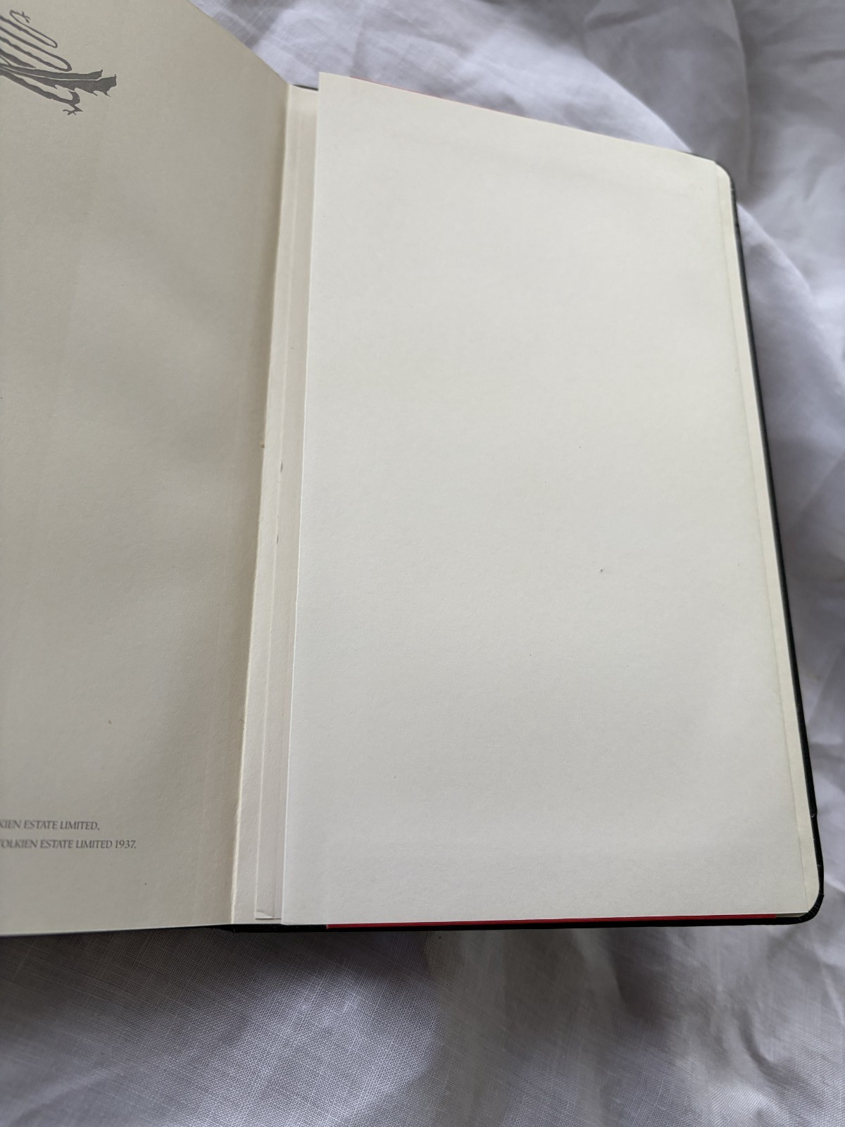 MOLESKINE THE HOBBIT LARGE RULED NOTEBOOK-SMAUG/MOUNTAINS COVER