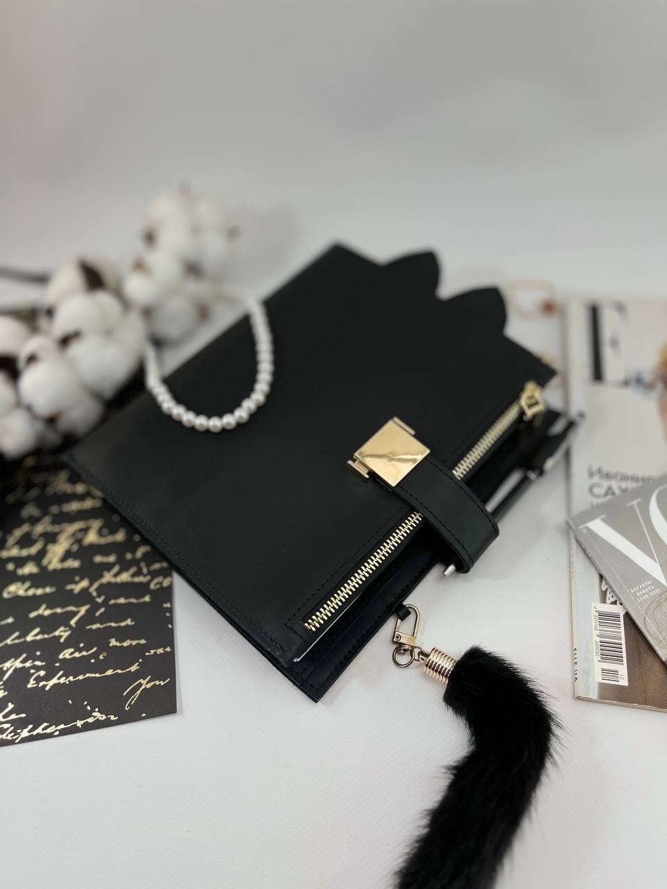 Midnight Luxe: Black & Gold A5 Leather Binder. Cat leather planner A5. Gift A5.