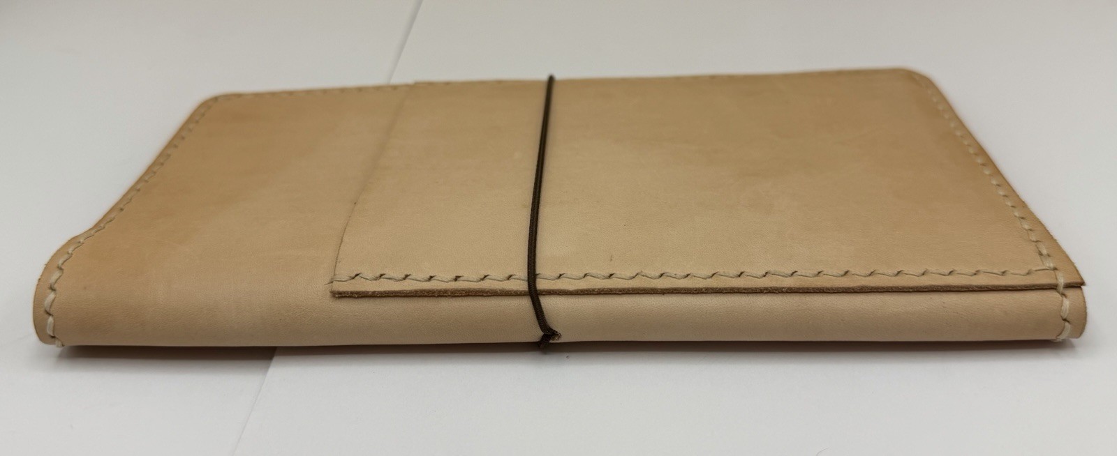 HandStitchedLeatherT B6 Slim Traveler’s Notebook Cover Natural Veg Tan Leather