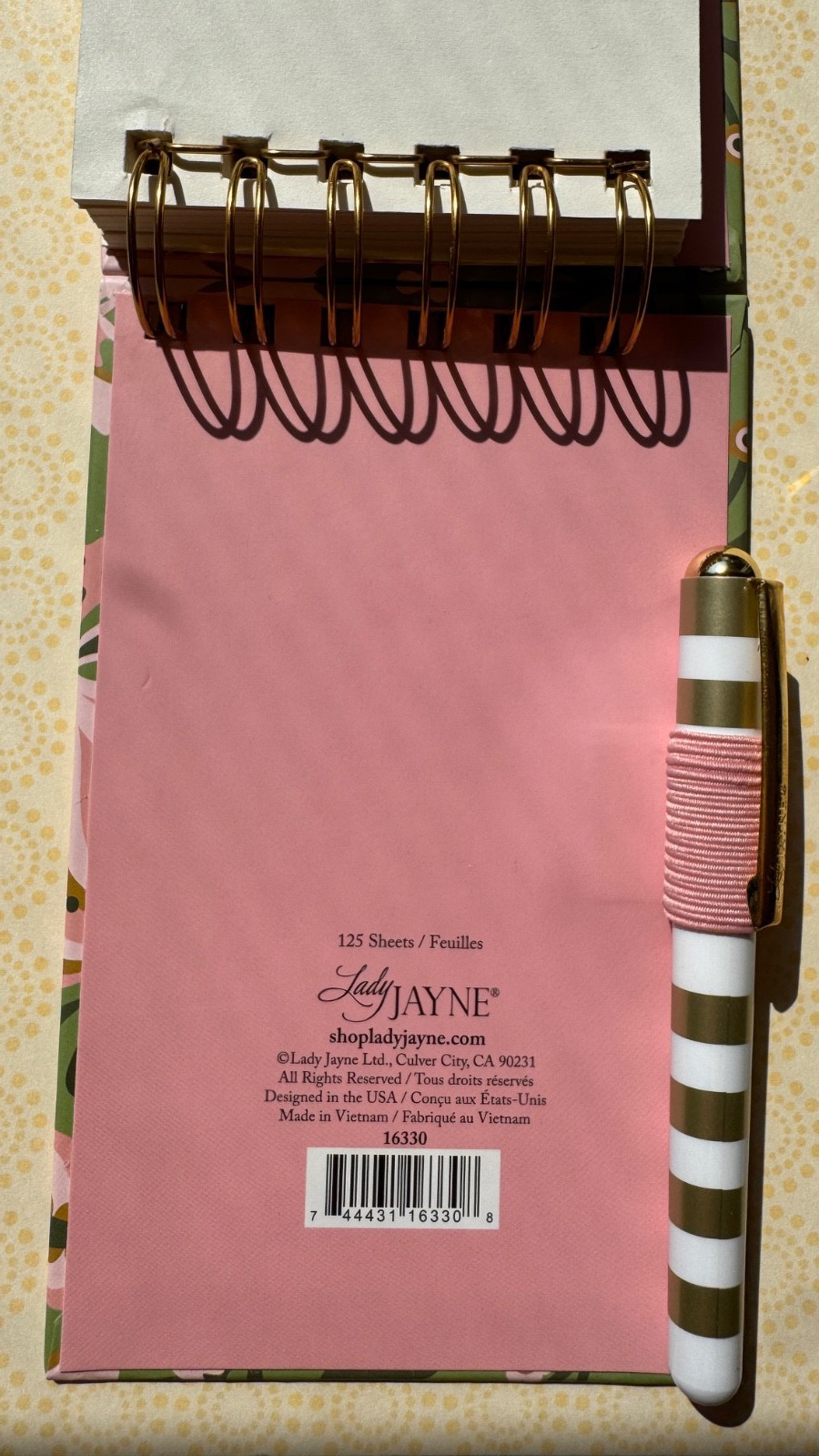 Spiral Pocket Lined Notebook + Pen-Floral Design-6.5 in x3.5 in- Shopping list..