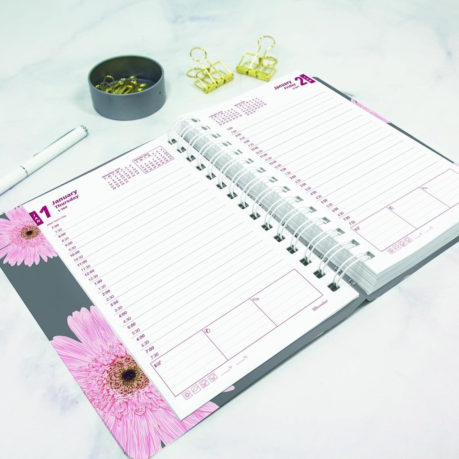 ® 2026 Pink Essential Daily/Monthly Planner, Appointment Book, 12 Months, Januar